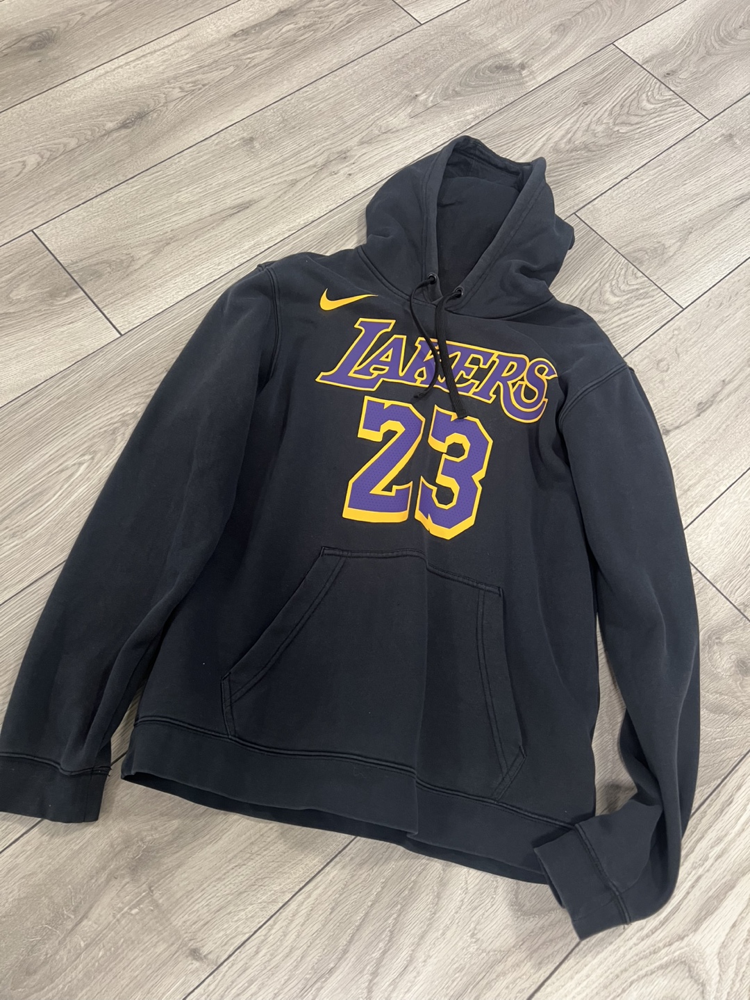 Nike NBA Lakers LeBron James #23 Hoodie - Size M