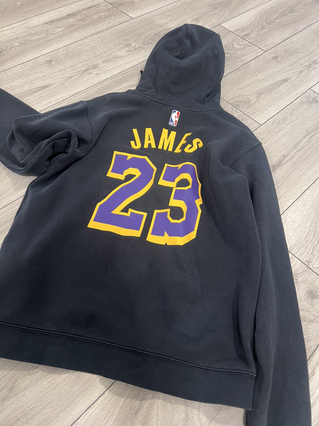 Nike NBA Lakers LeBron James #23 Hoodie - Size M - photo 2