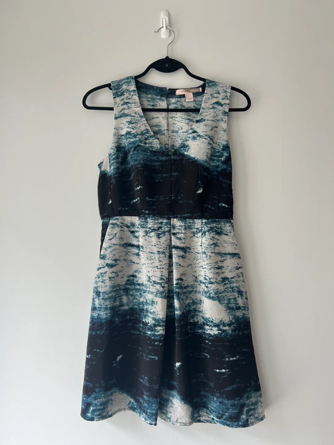 Forever 21 Dress - Size S thumbnail