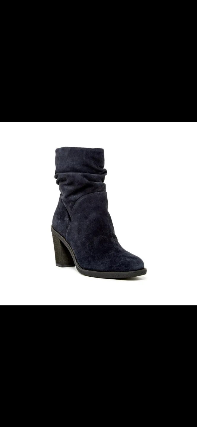 VINCE CAMUTO | Suede Boots 6 thumbnail