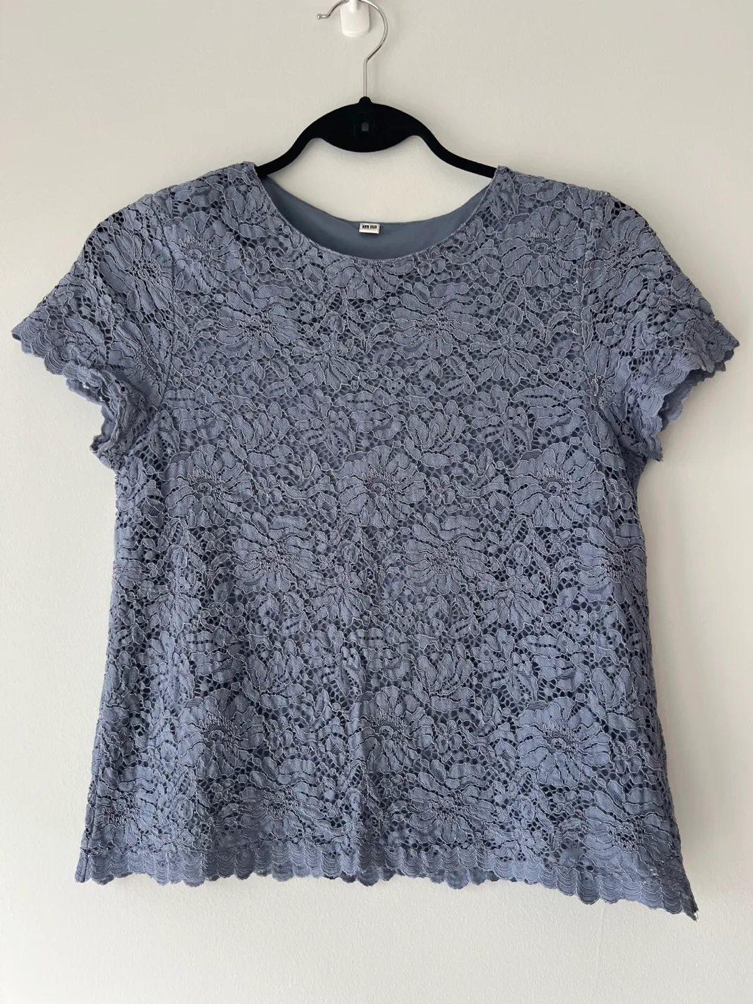 Uniqlo Lace Short Sleeve Top - Size S thumbnail