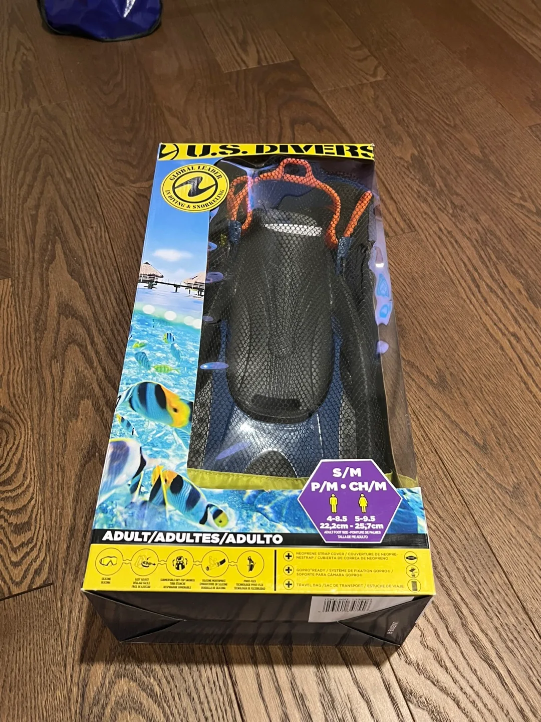 U.S. Divers Coral Adult Snorkel Fins - S/M x 3 image indicator(2)