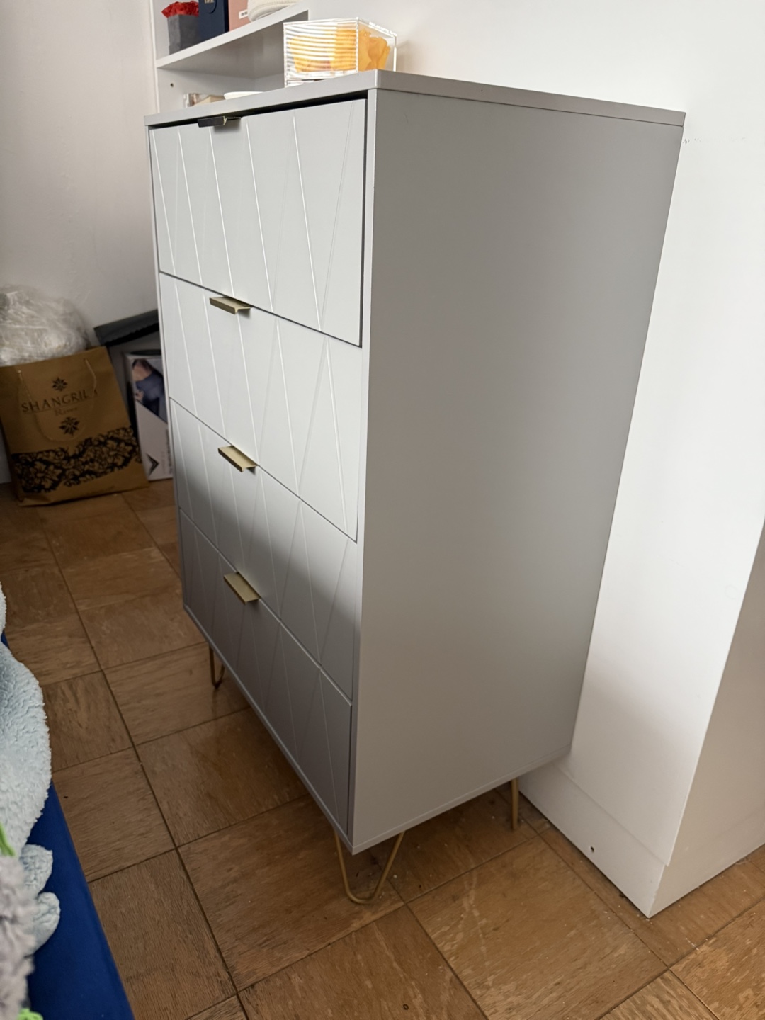 Gray 4-Drawer Dresser with Gold Accents - photo 2