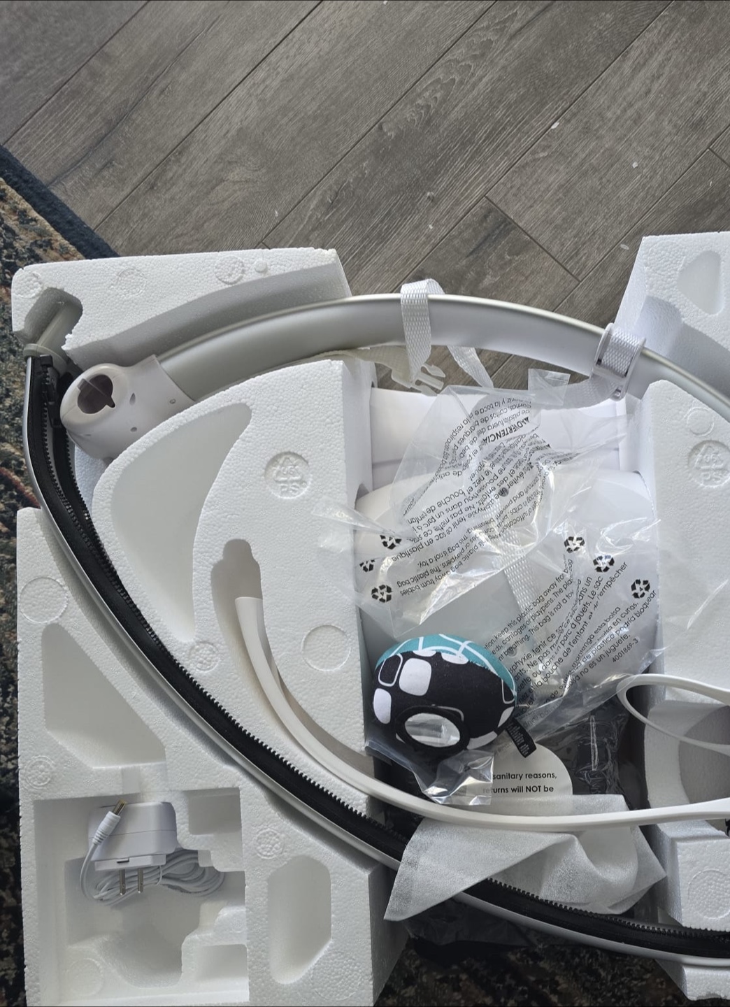 4moms mamaRoo Baby Swing - Excellent Condition! - photo 3