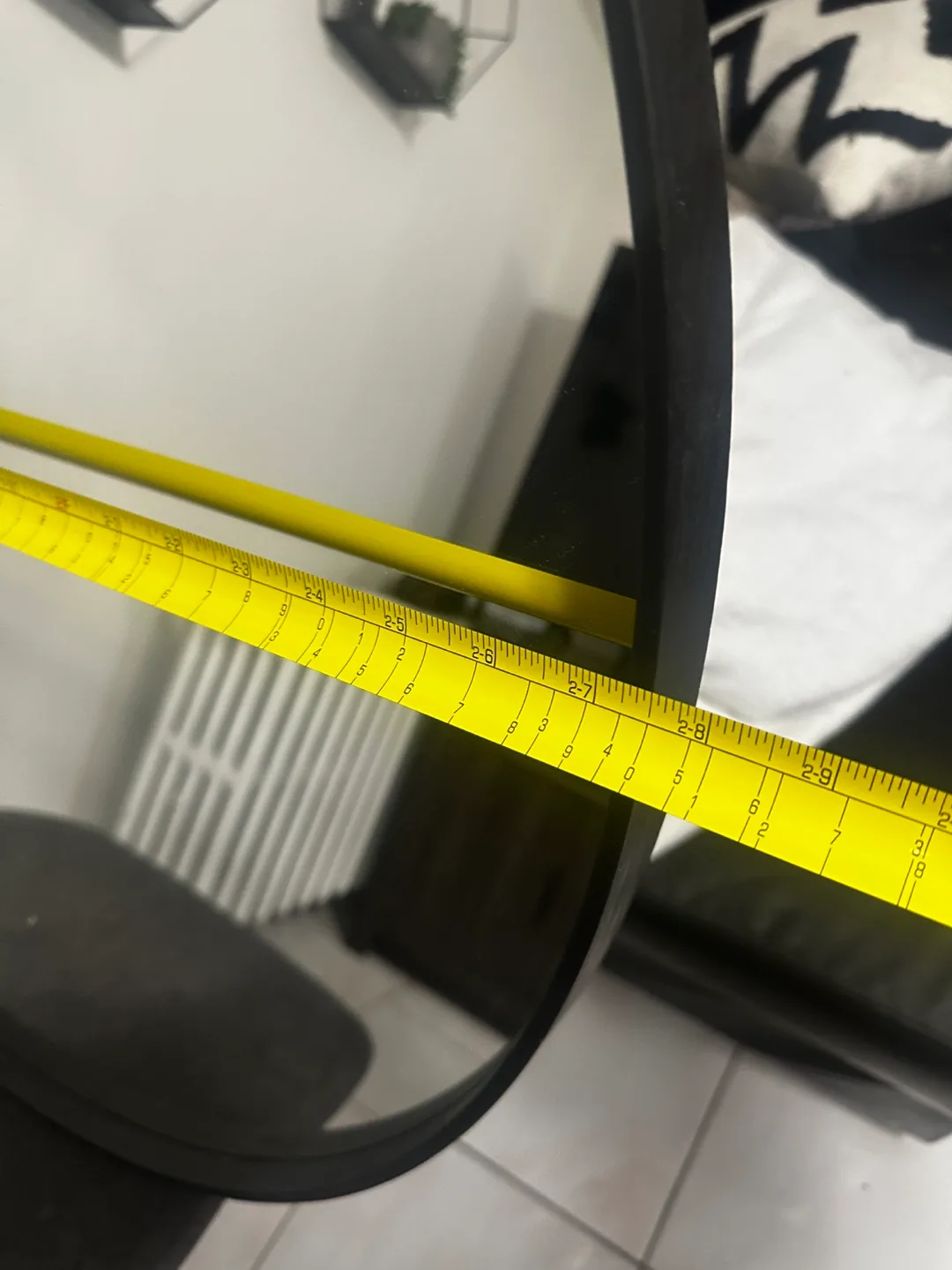 Round Black Framed Mirror - 31 image indicator(3)