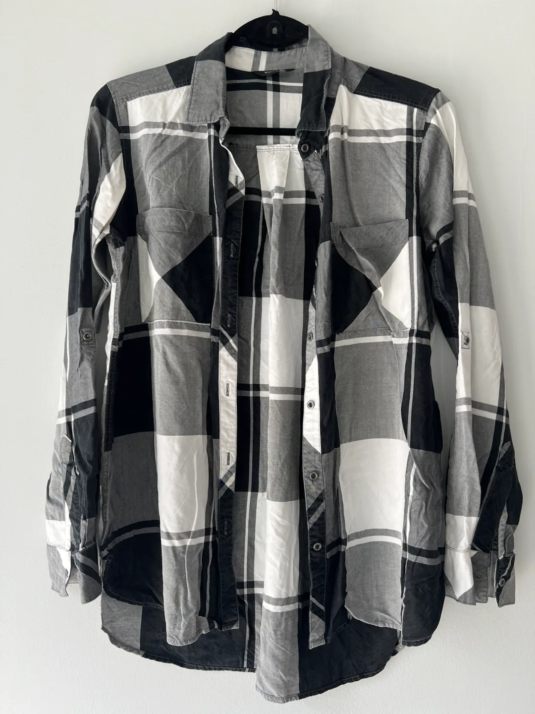 RW&CO. Black & White Plaid Shirt - Size M thumbnail