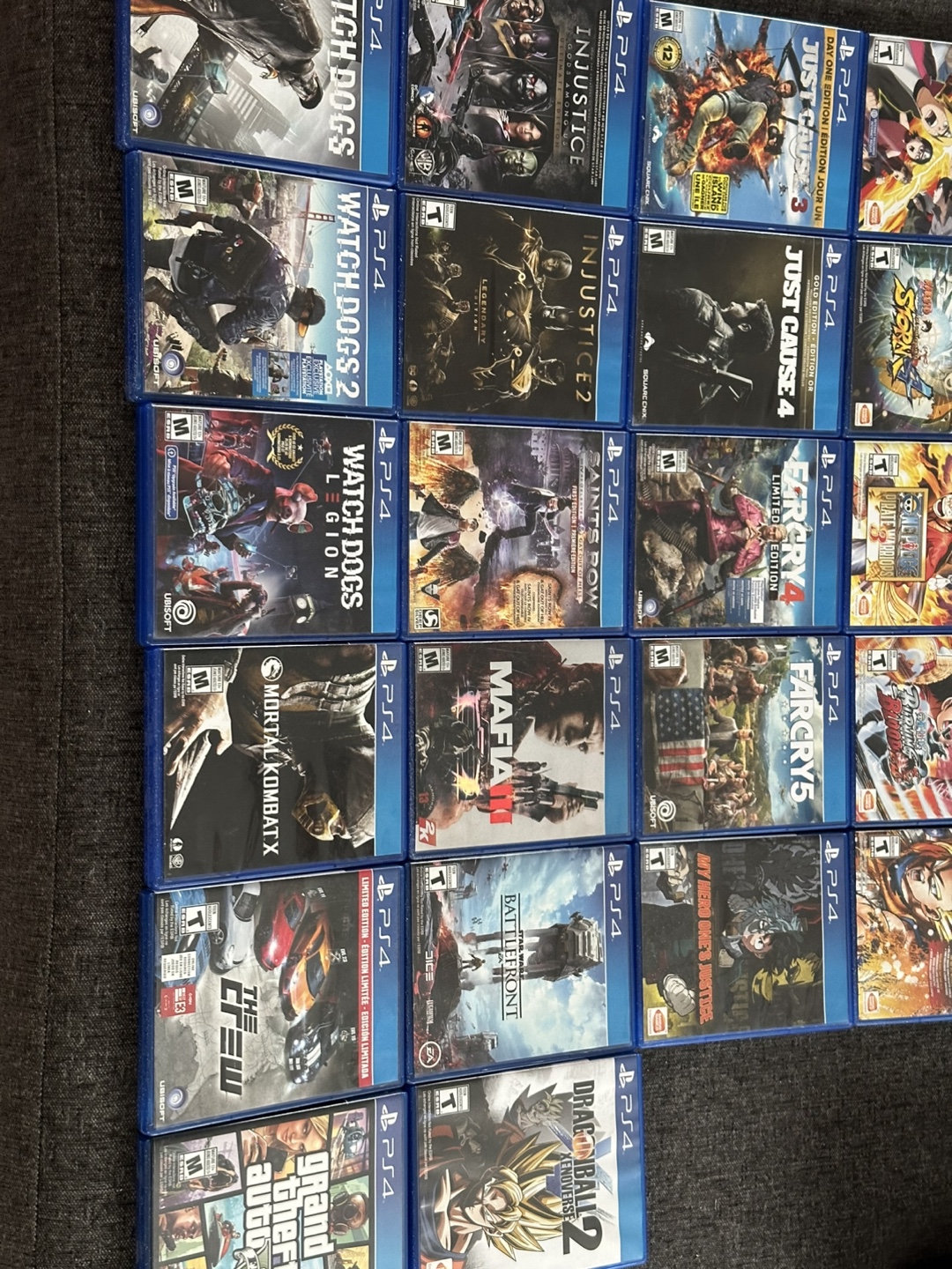 PlayStation 4 Batman Limited Edition Console + Games - photo 4