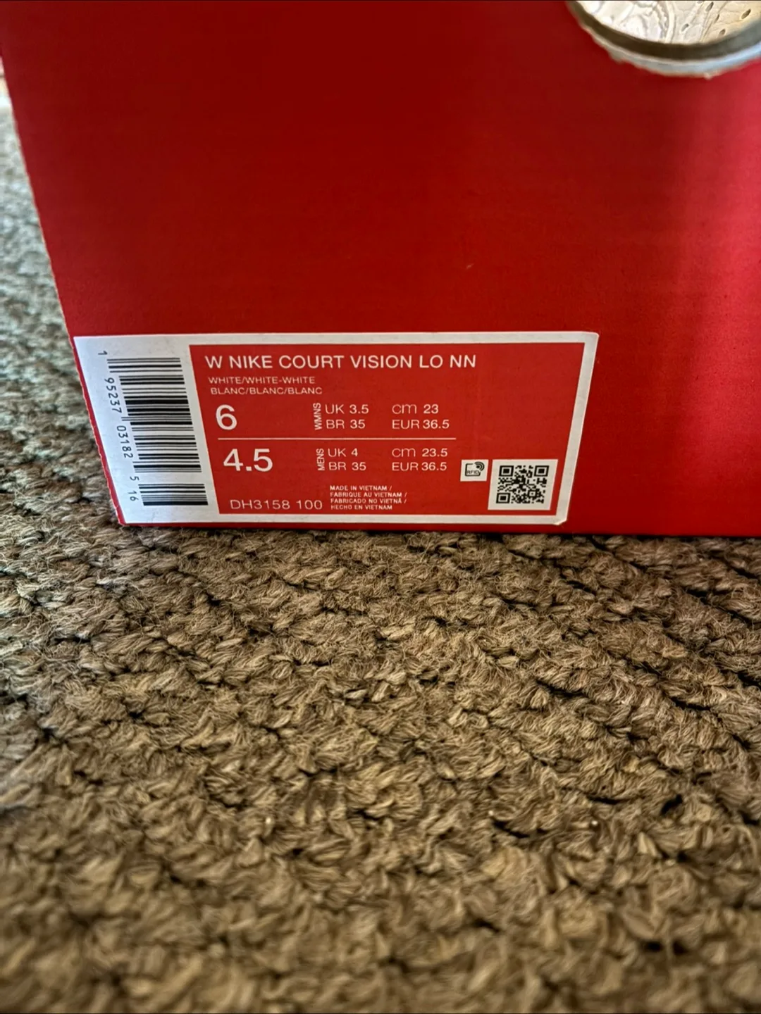 Nike Women's Court Vision Low NN - Size 6 image indicator(4)