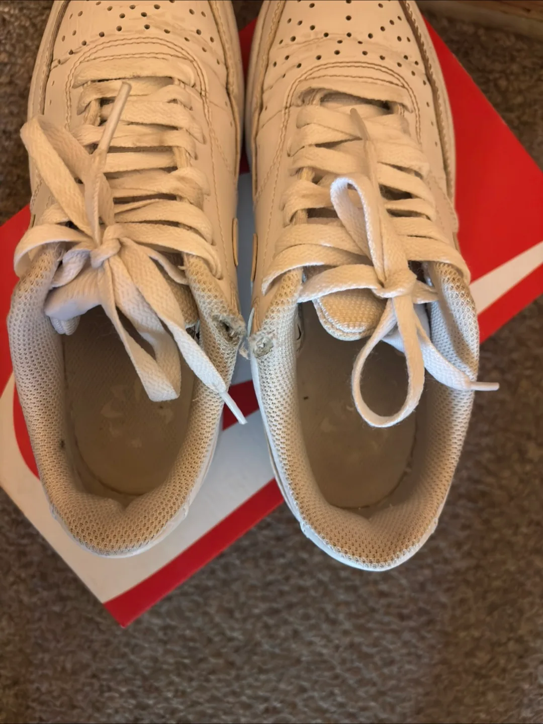 Nike Women's Court Vision Low NN - Size 6 image indicator(9)