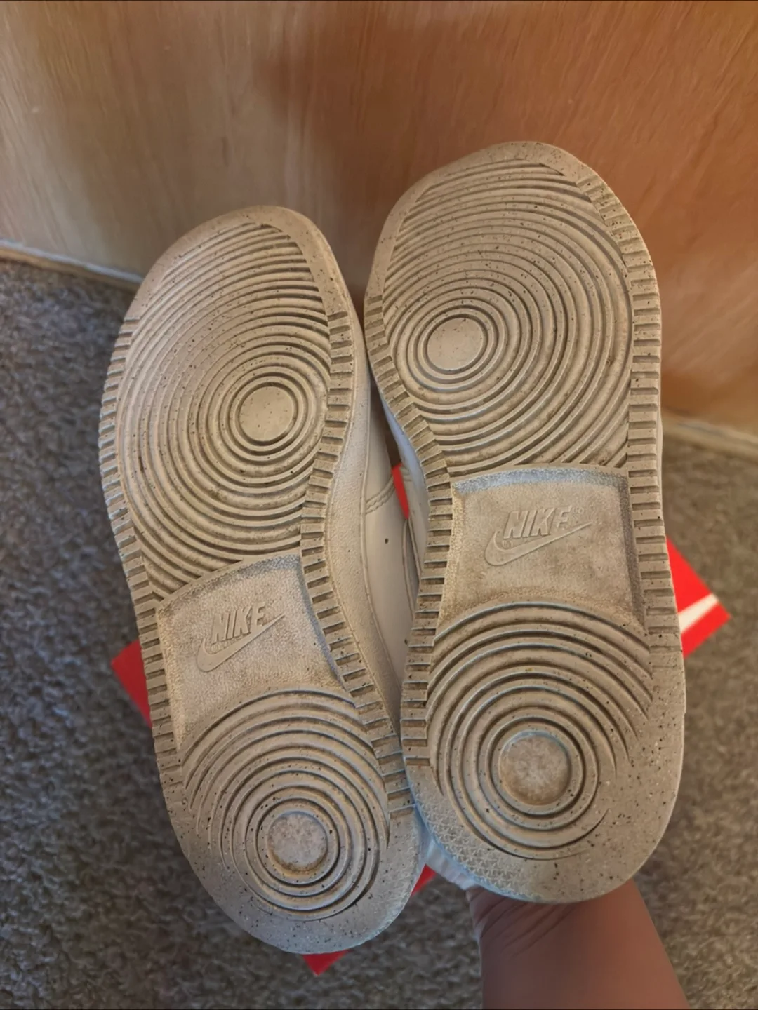 Nike Women's Court Vision Low NN - Size 6 image indicator(7)