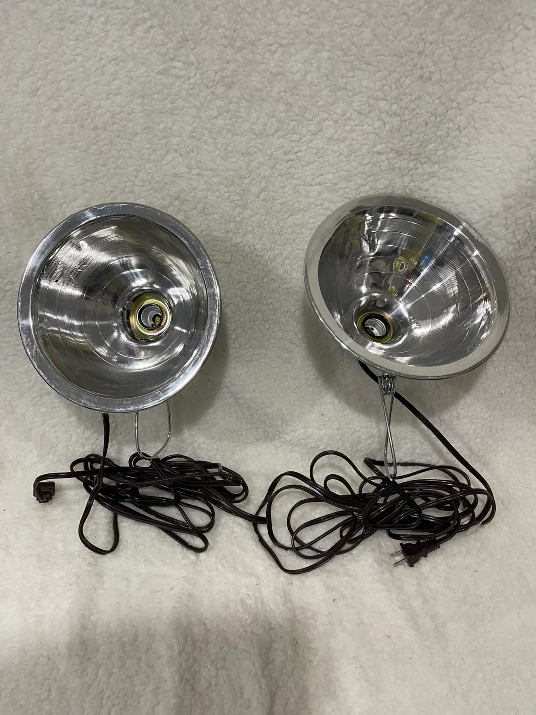 Two Clip-On Reflector Lamps thumbnail