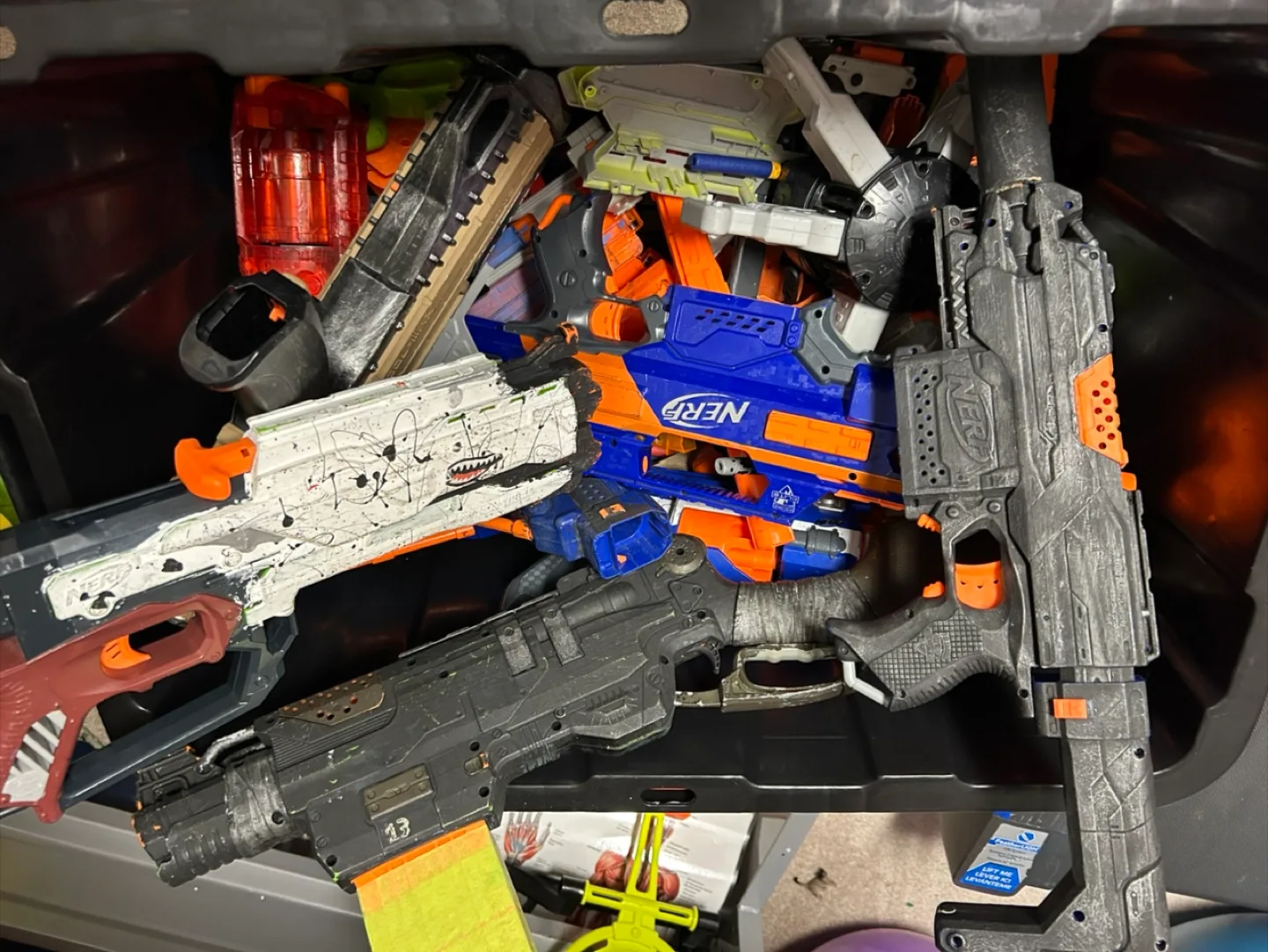 Nerf Guns- Free thumbnail