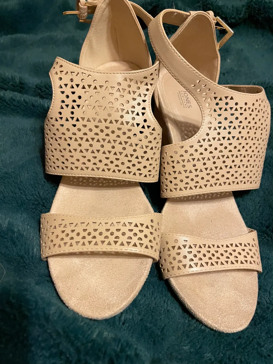 Jones New York Beige Heeled Sandals thumbnail