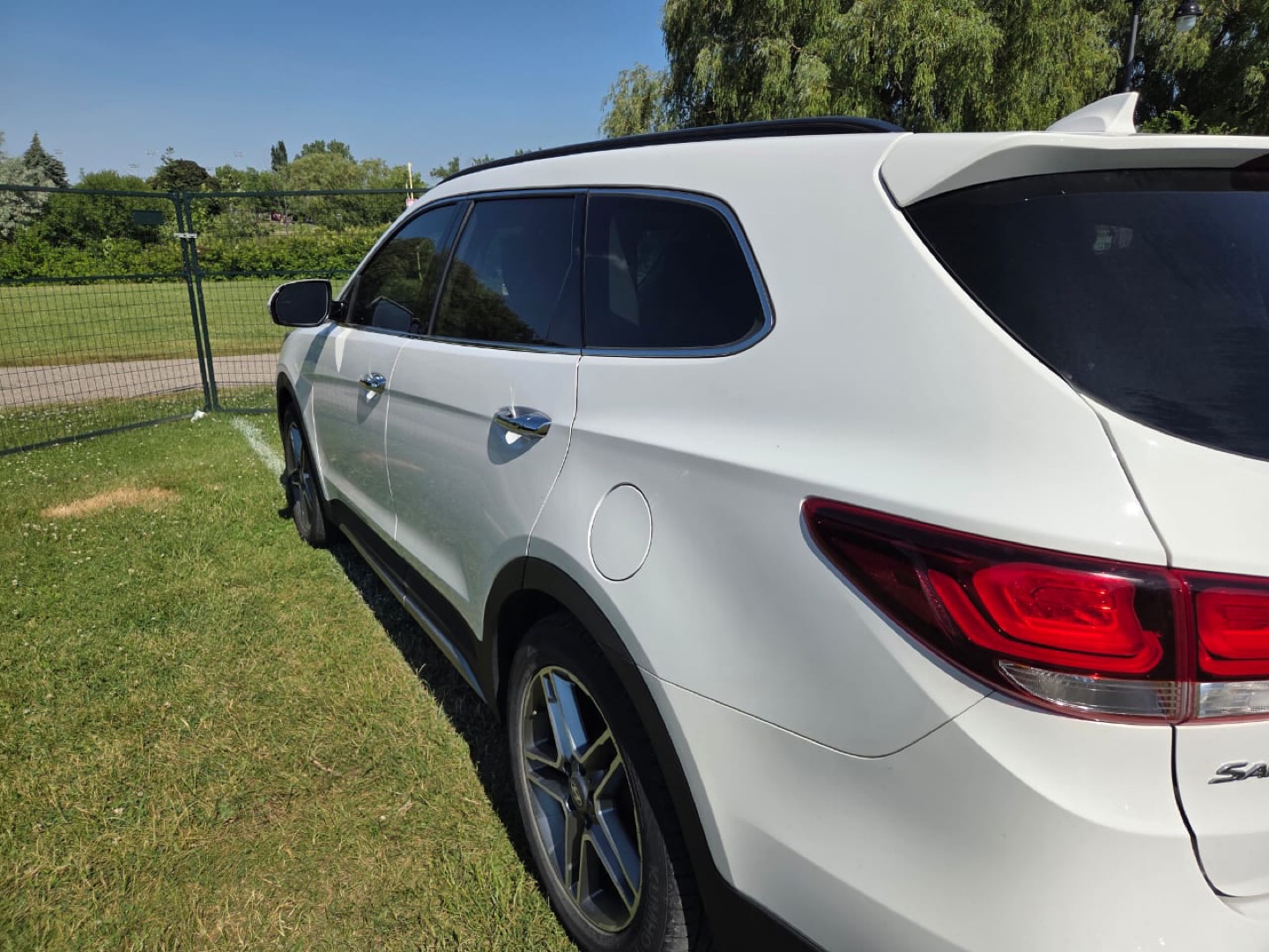 Hyundai Santa Fe XL - White 2017 - photo 2