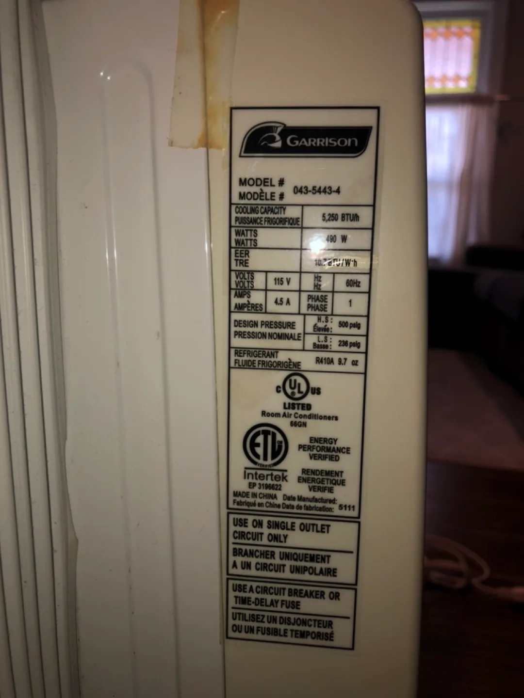 1 - Garrison 5,250 BTU Window Air Conditioner WITH side panels image indicator(2)