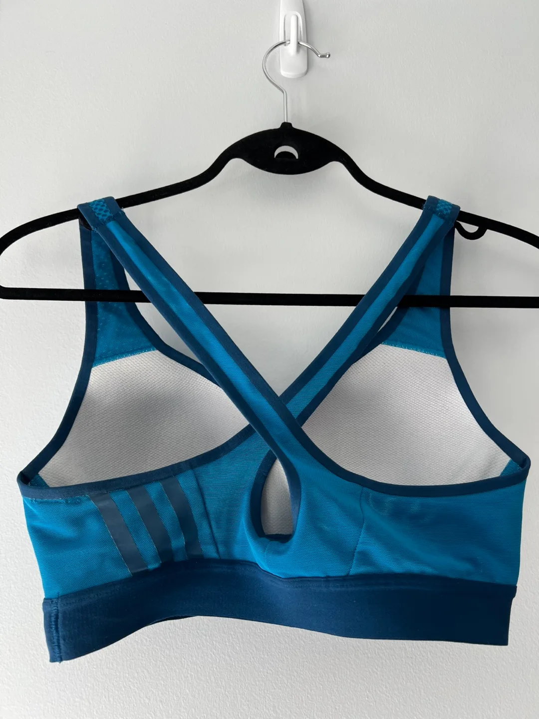 Adidas Sports Bra - Size Medium image indicator(2)