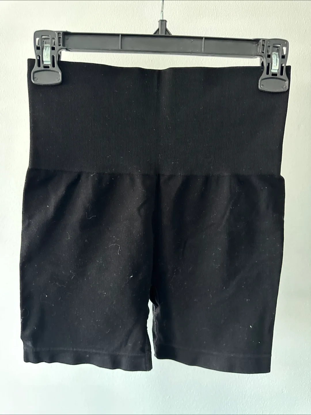 H&M Sport Black Biker Shorts thumbnail