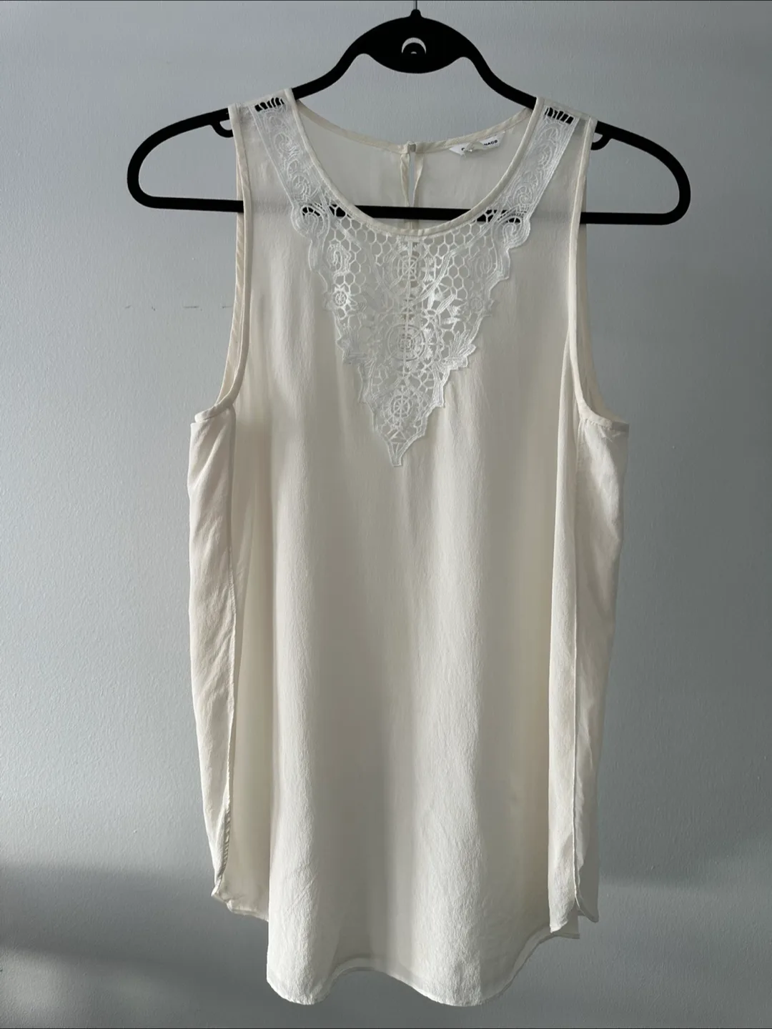 Club Monaco Cream Sleeveless Silk Blouse thumbnail