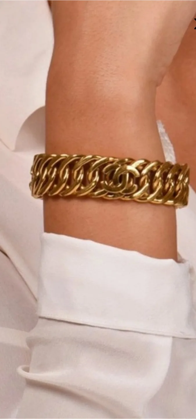 Chanel Gold Plated Chain Bangle thumbnail