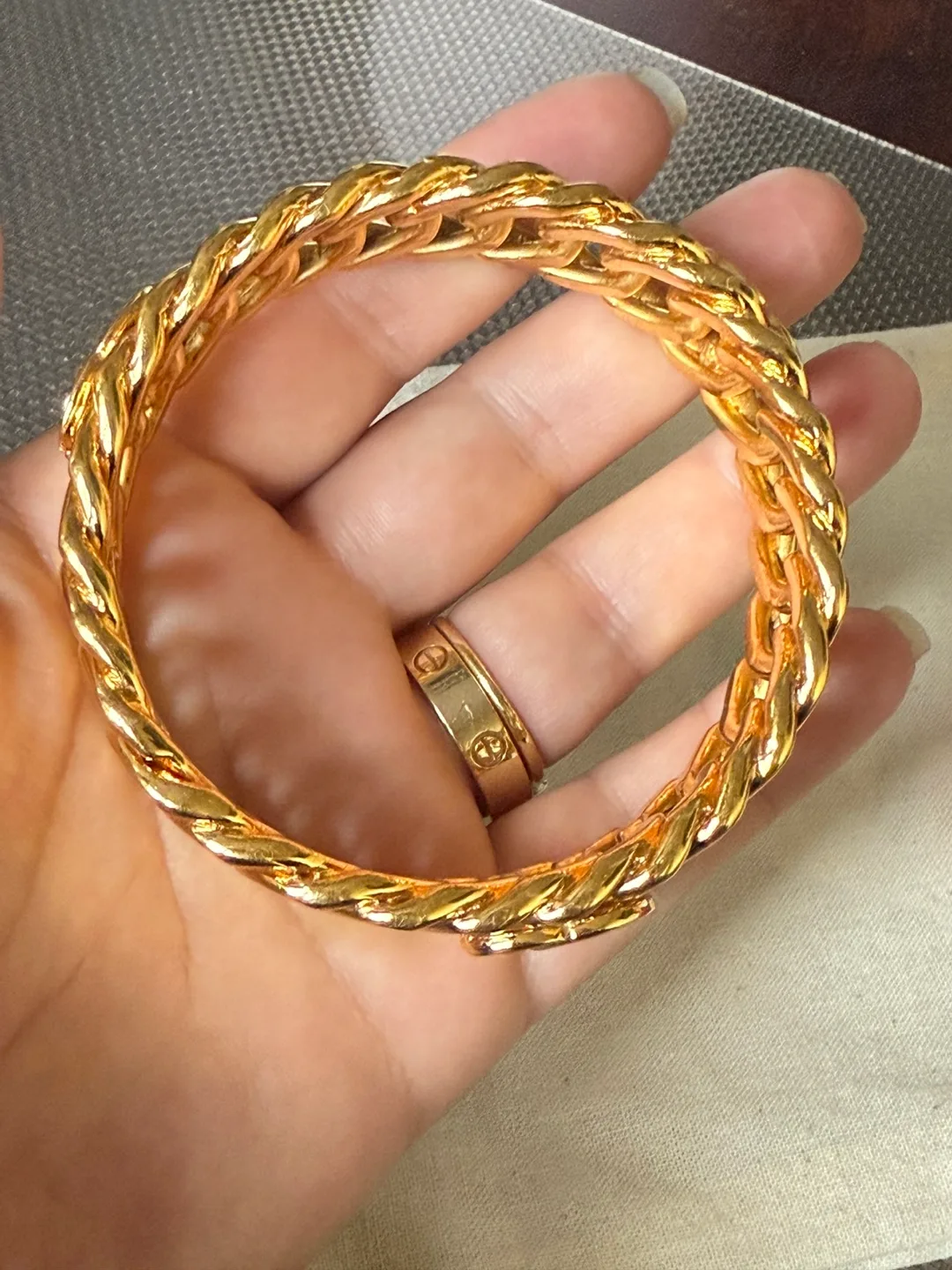 Chanel Gold Plated Chain Bangle image indicator(8)
