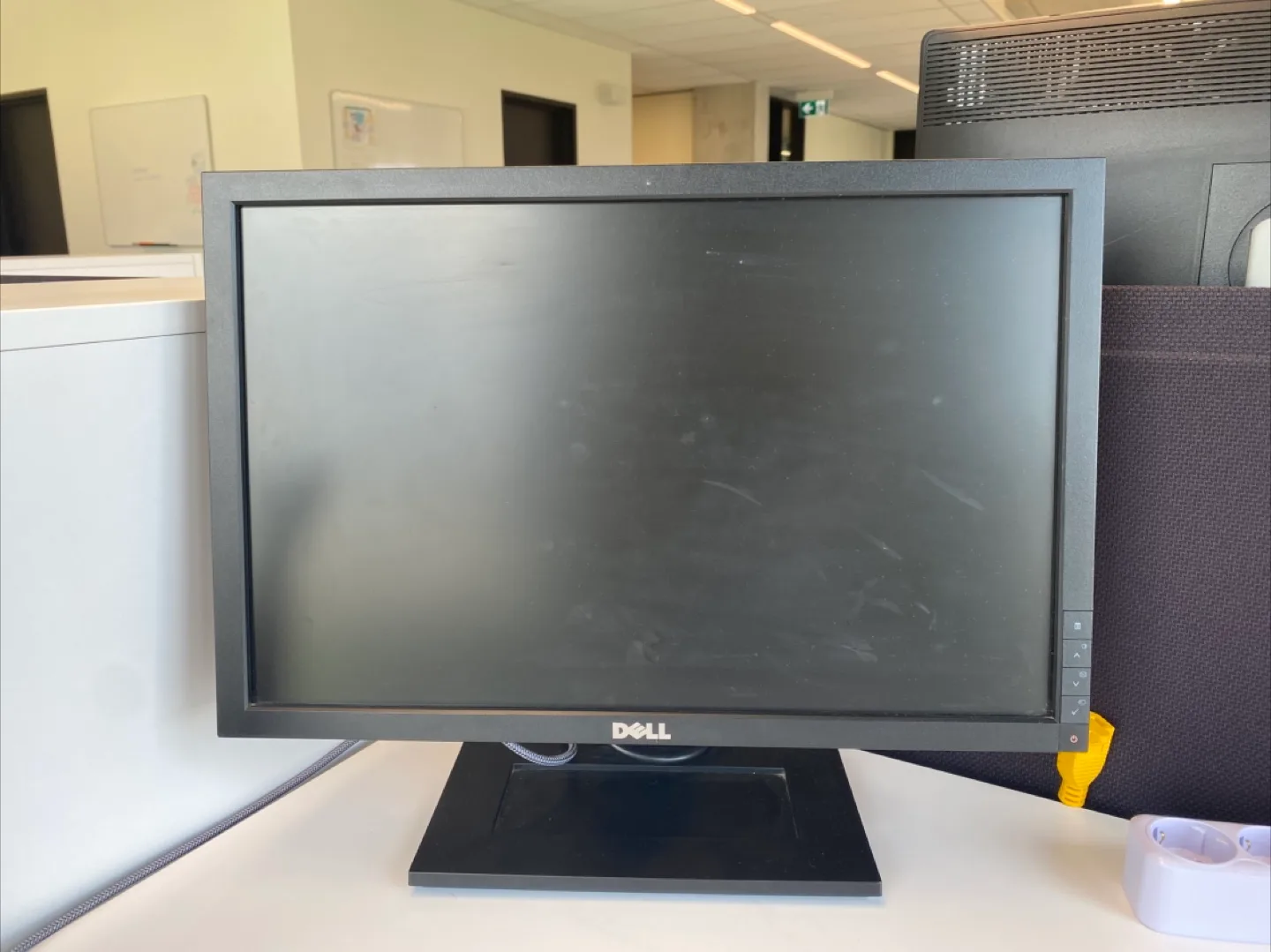 Dell 23" Monitor thumbnail