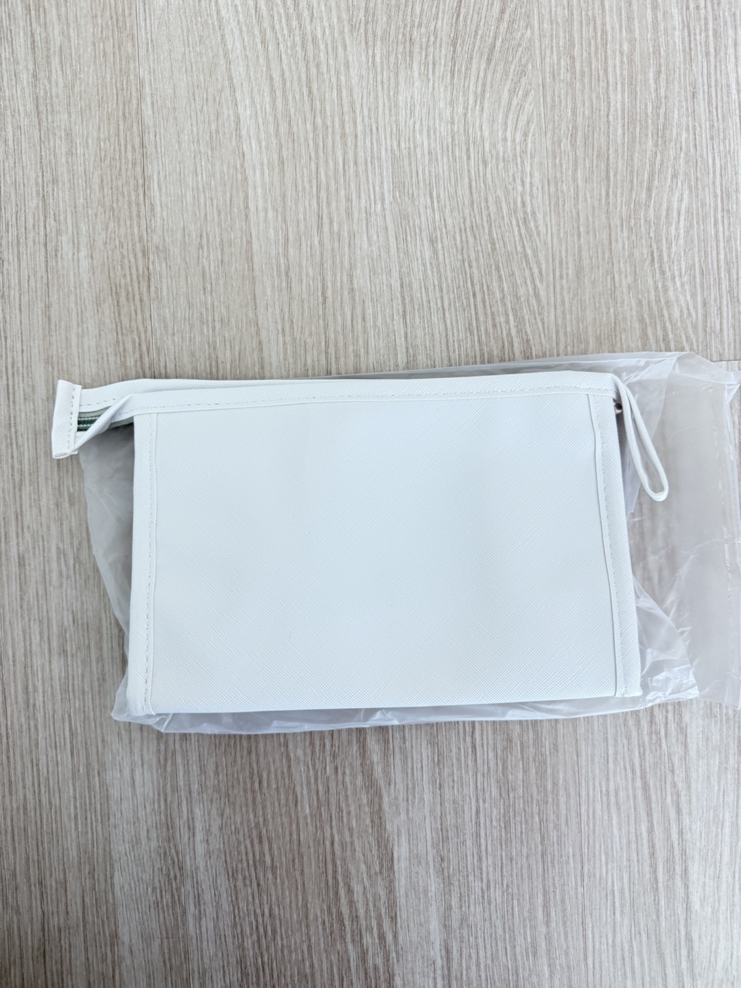 Alastin Essentials White Cosmetic Bag - New - photo 2