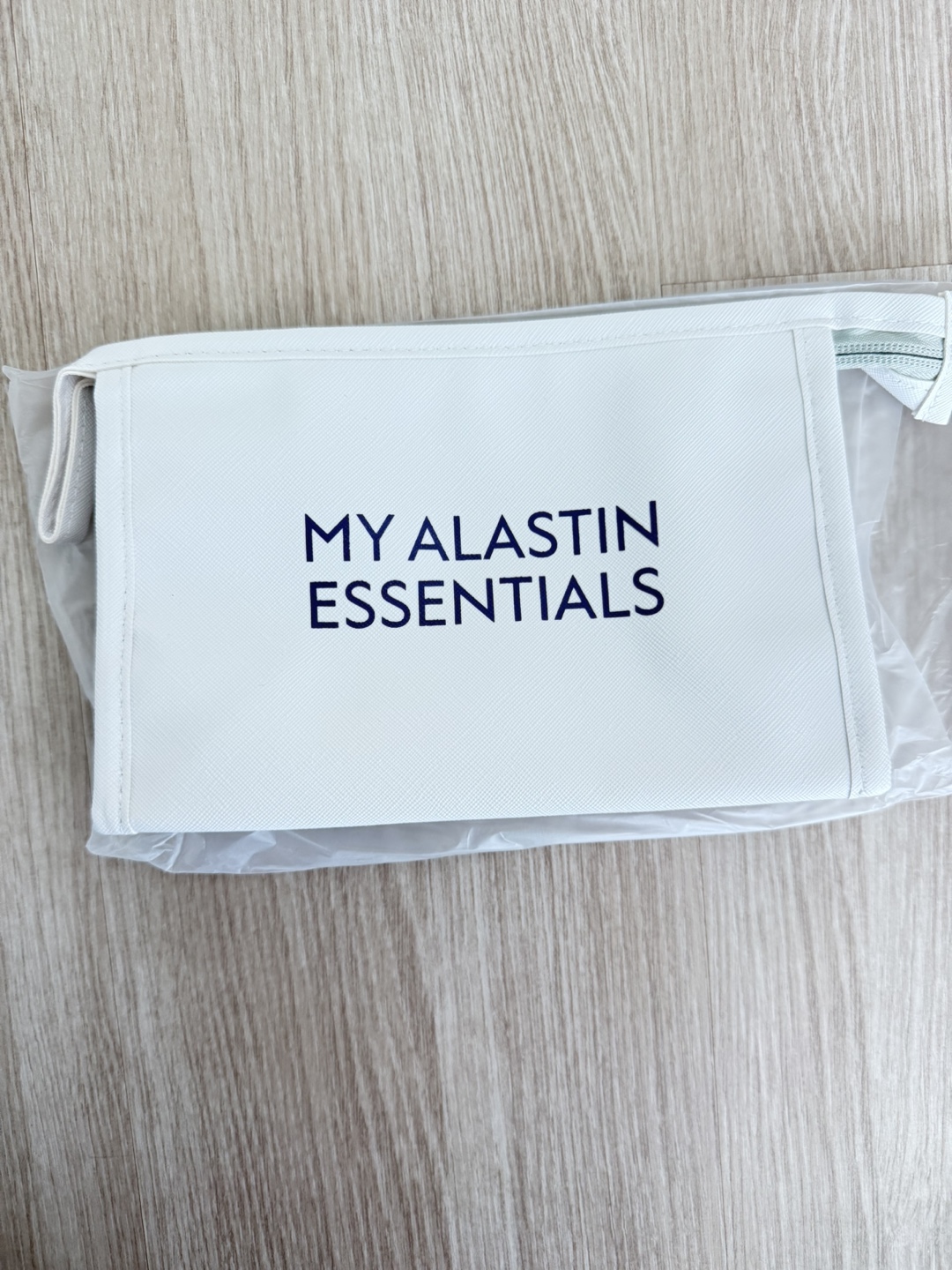Alastin Essentials White Cosmetic Bag - New