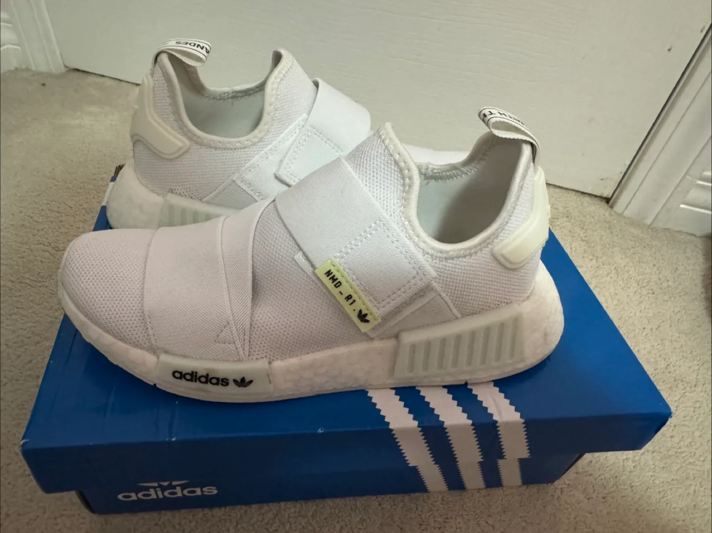 Adidas NMD_R1 White Slip-On Shoes - Size 6 thumbnail