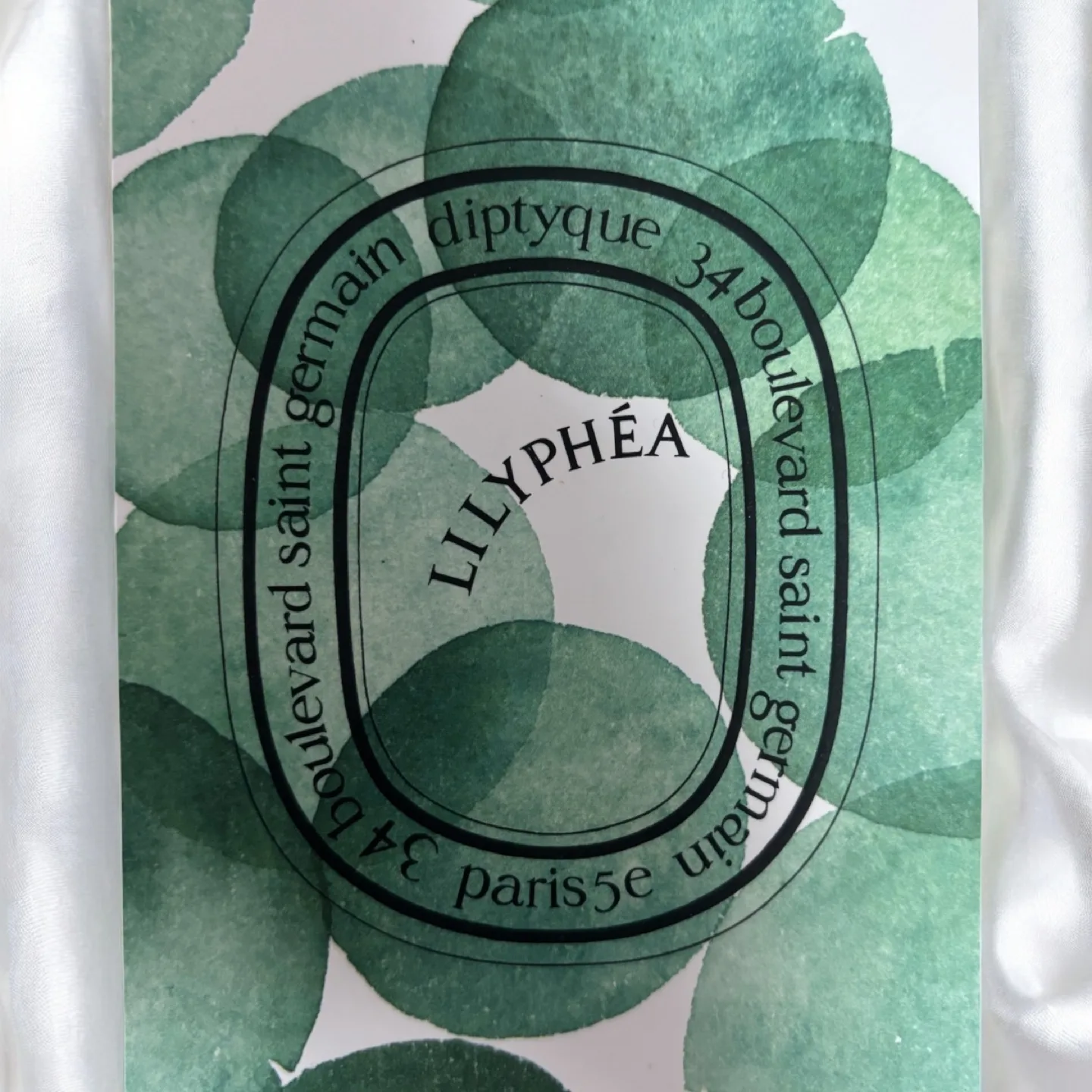 Diptyque LILYPHÉA Eau de Parfum Decant image indicator(3)