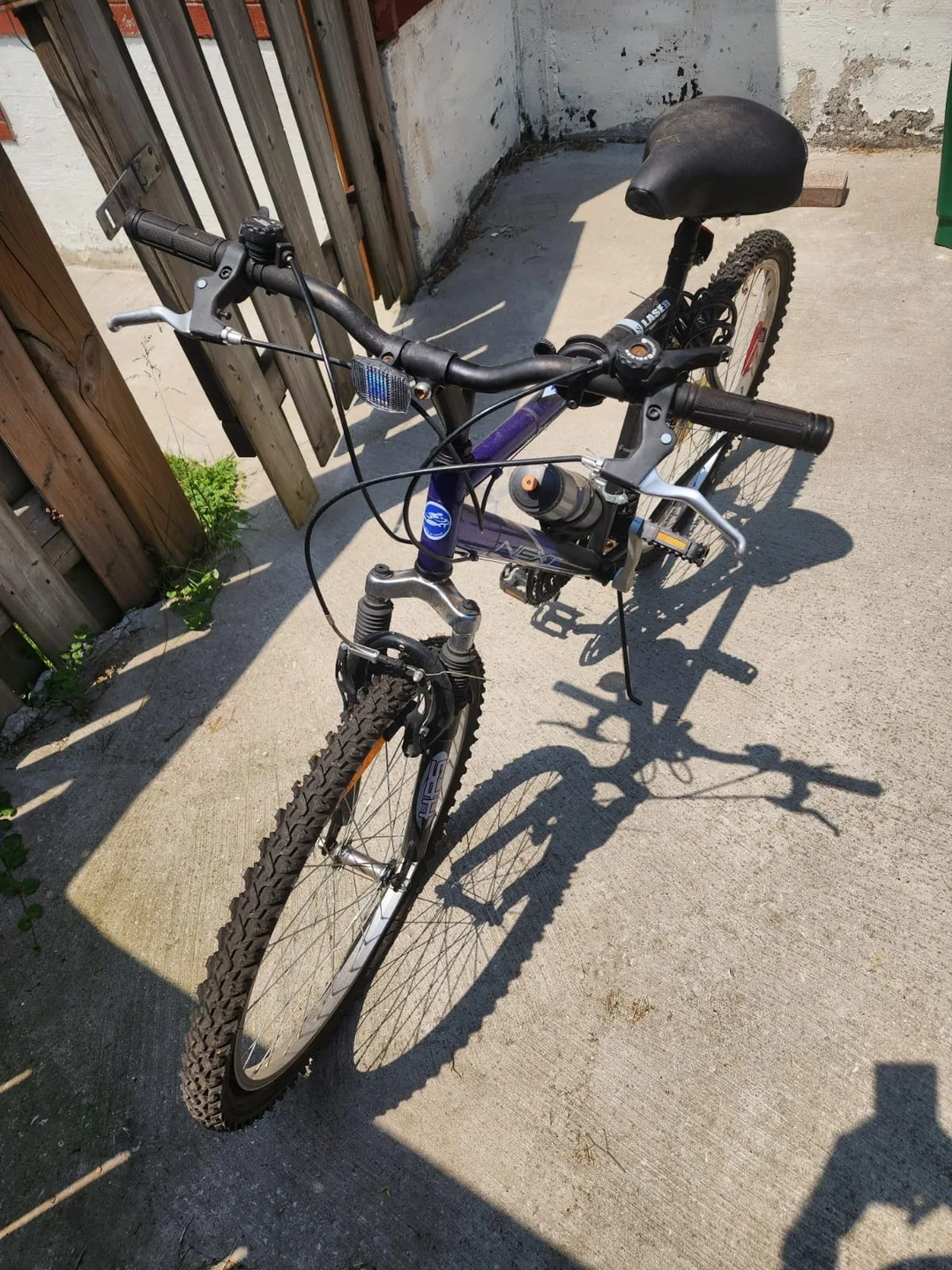 Mountain Bike - Blue & Black image indicator(2)