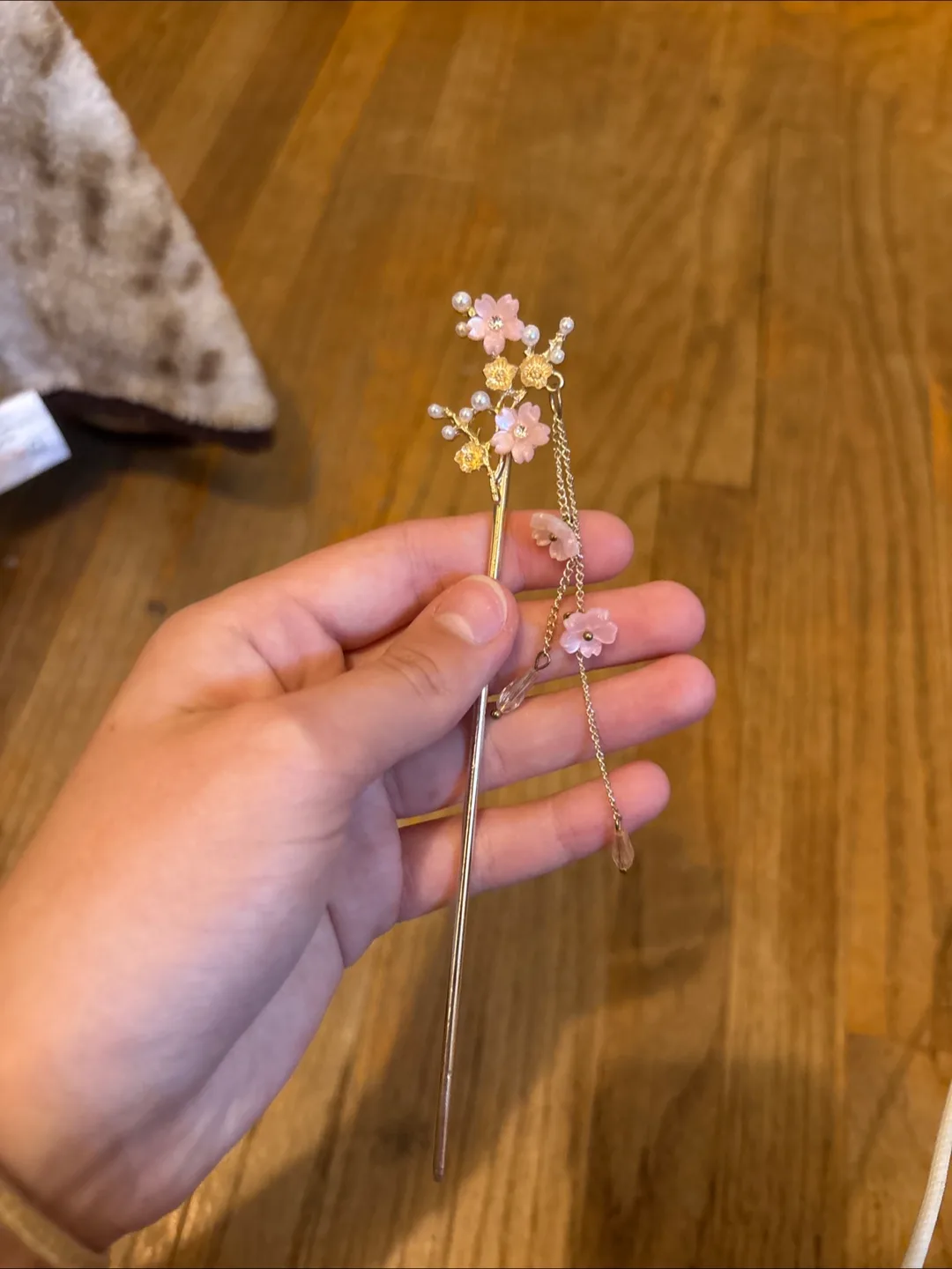 Floral Hair Stick with Chain thumbnail