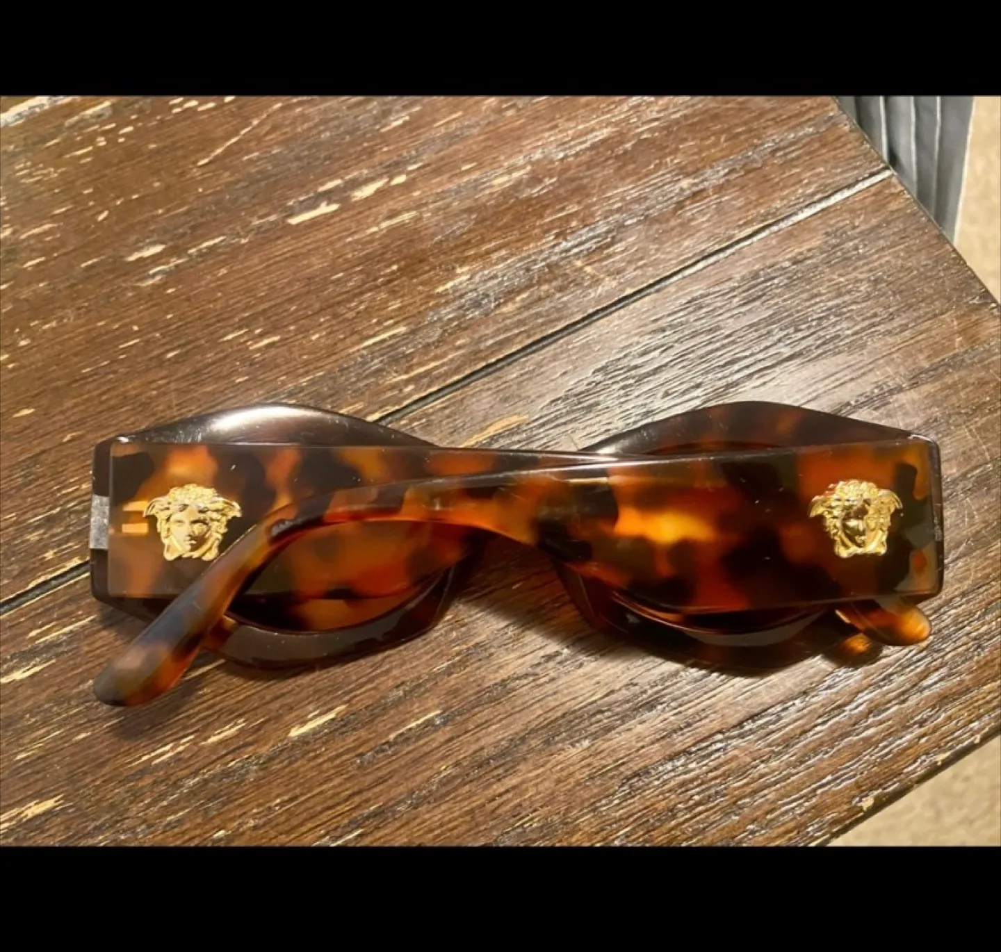 Rare vintage Versace sunglasses tortoise authentic image indicator(4)