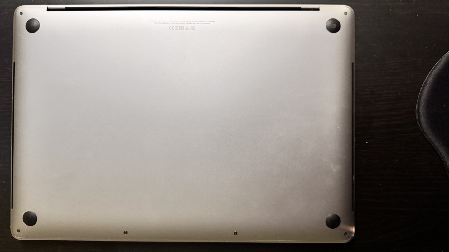 MacBook Pro 2018 - photo 3