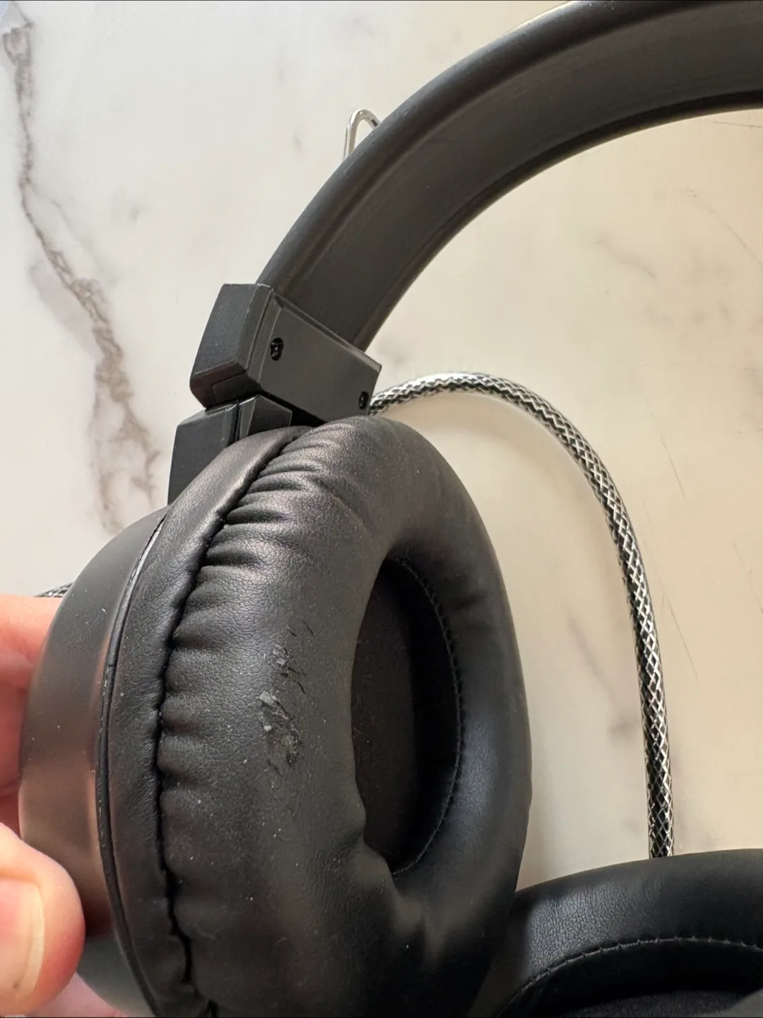 Gaming Headset + Free Sony Earphones image indicator(7)