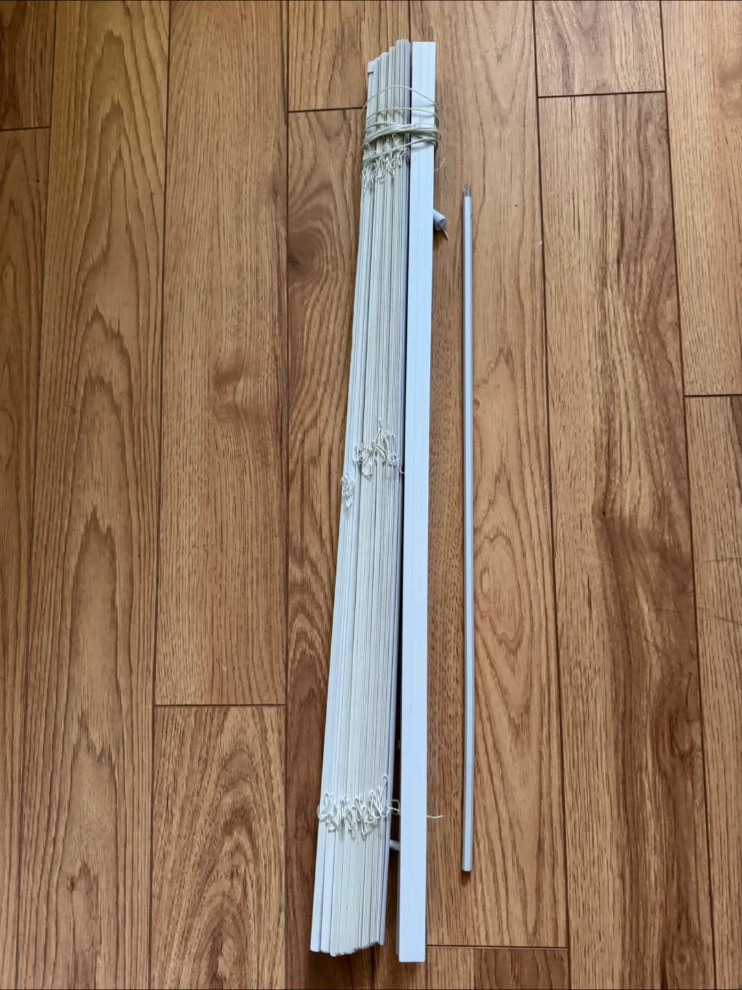 White Window Blinds #freecycle thumbnail