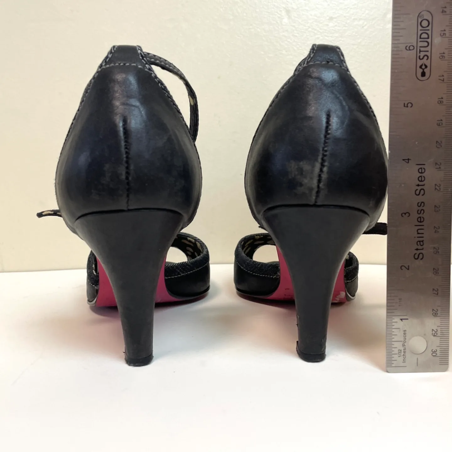 Kenzie Ankle Strap Leather Heel Sz 10 image indicator(7)