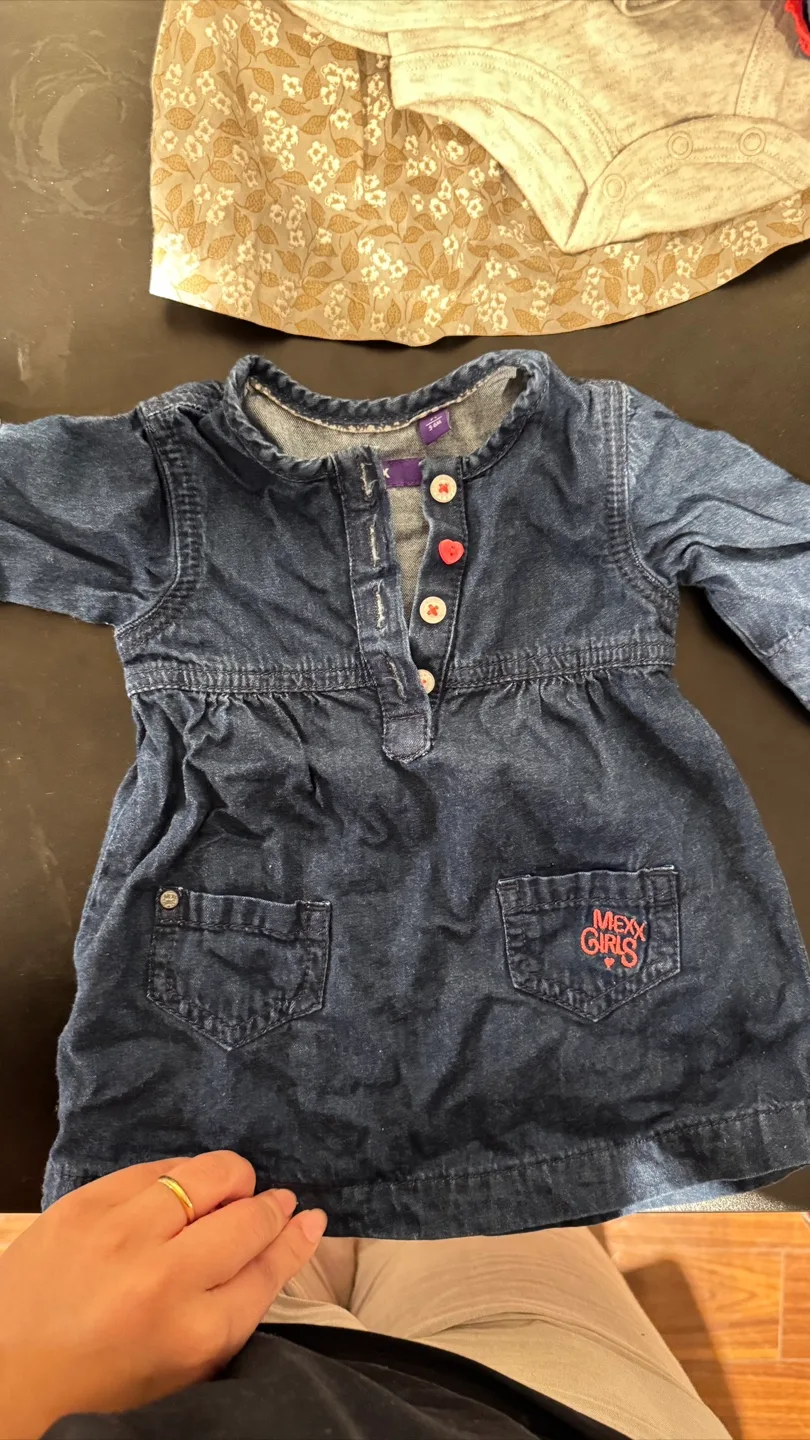 Baby Girl Clothes Bundle-Dresses 0-3 thumbnail