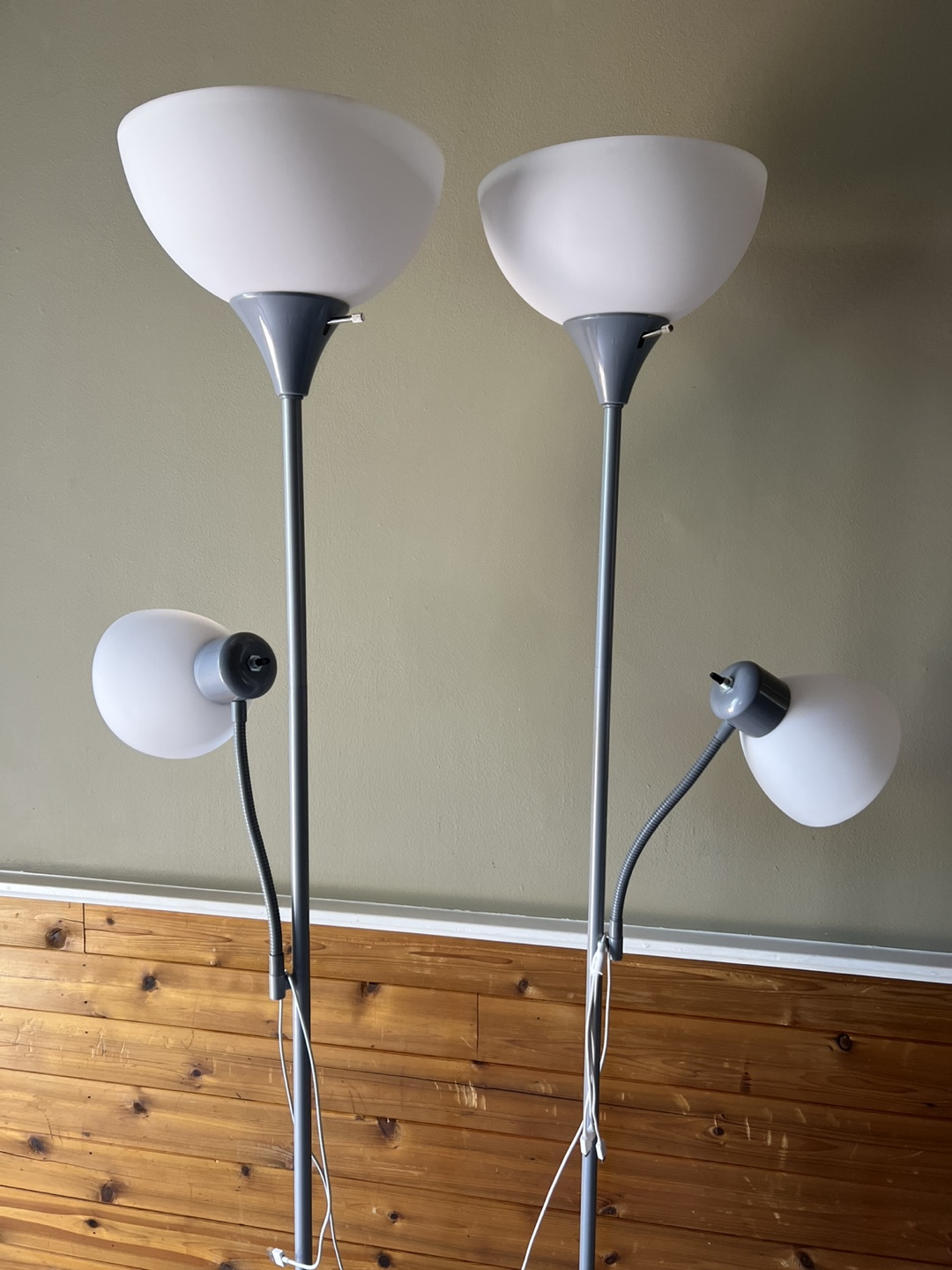 2 Floor Lamp - photo 2