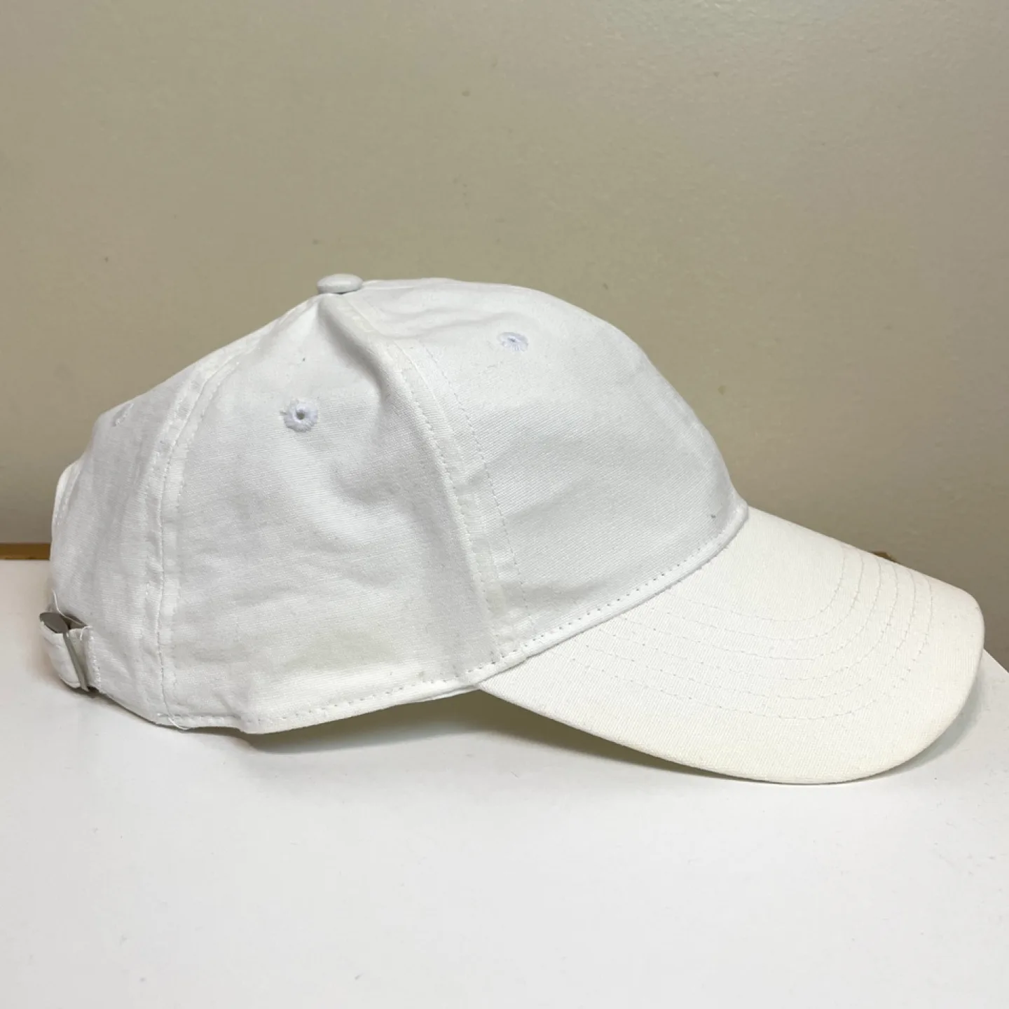 New Unisex Adult White cap thumbnail