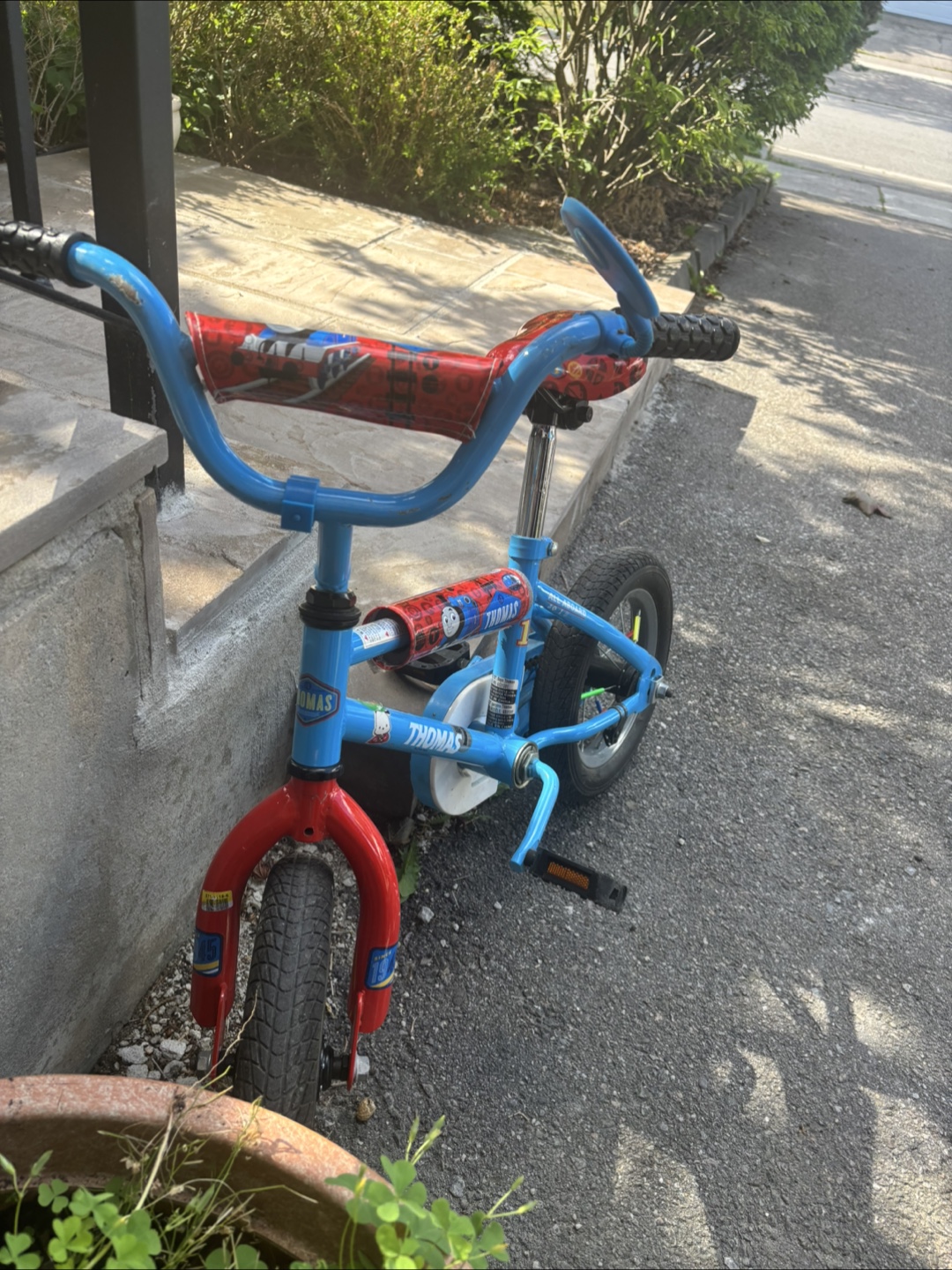 Thomas the Tank Engine Kids' Bike 12” (age 3-5) - photo 5