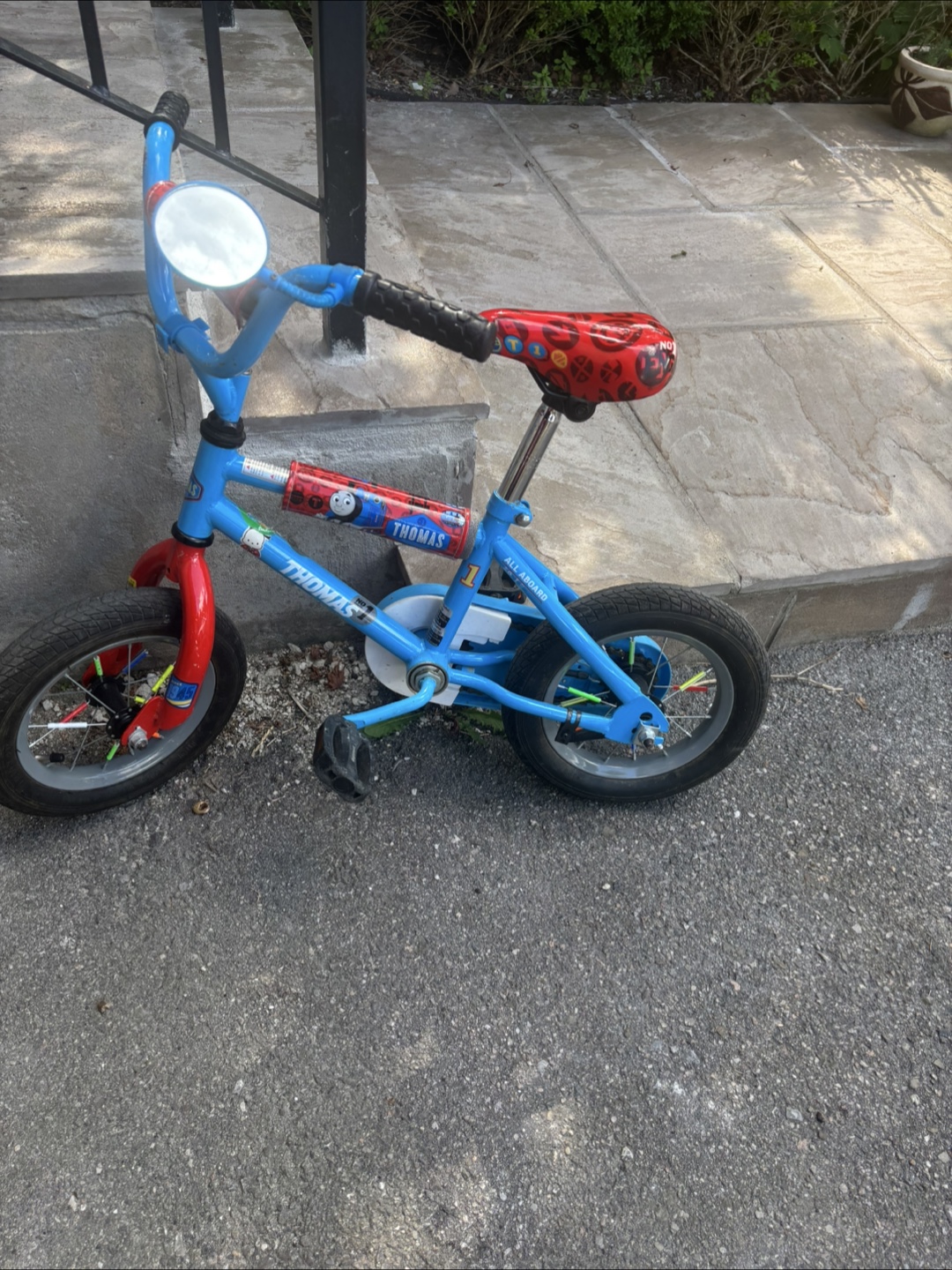Thomas the Tank Engine Kids' Bike 12” (age 3-5)