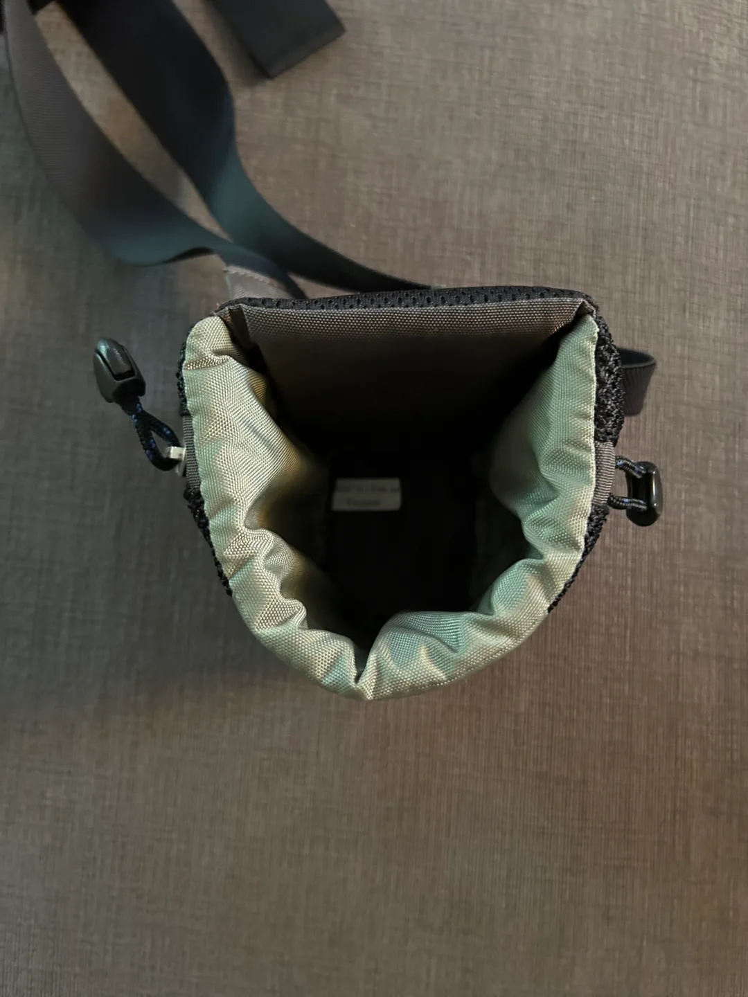 Mountain Equipment Co-op (MEC) Water Bottle Pouch image indicator(2)