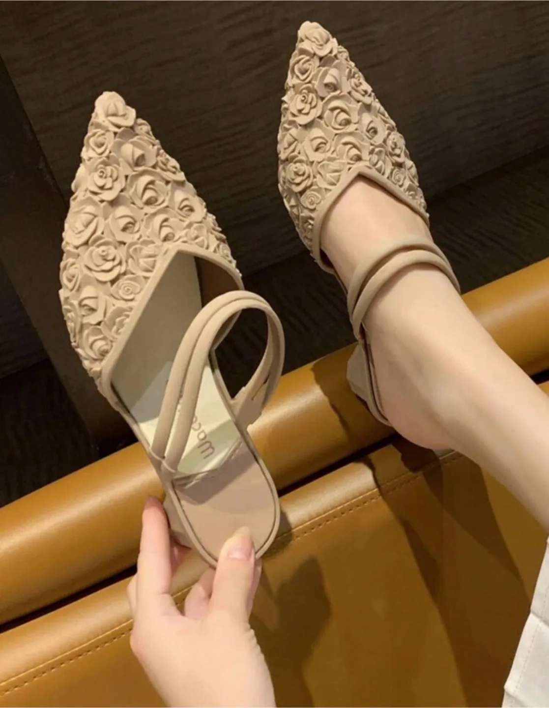 New Beige Slingback Heels - Size 39 image indicator(3)
