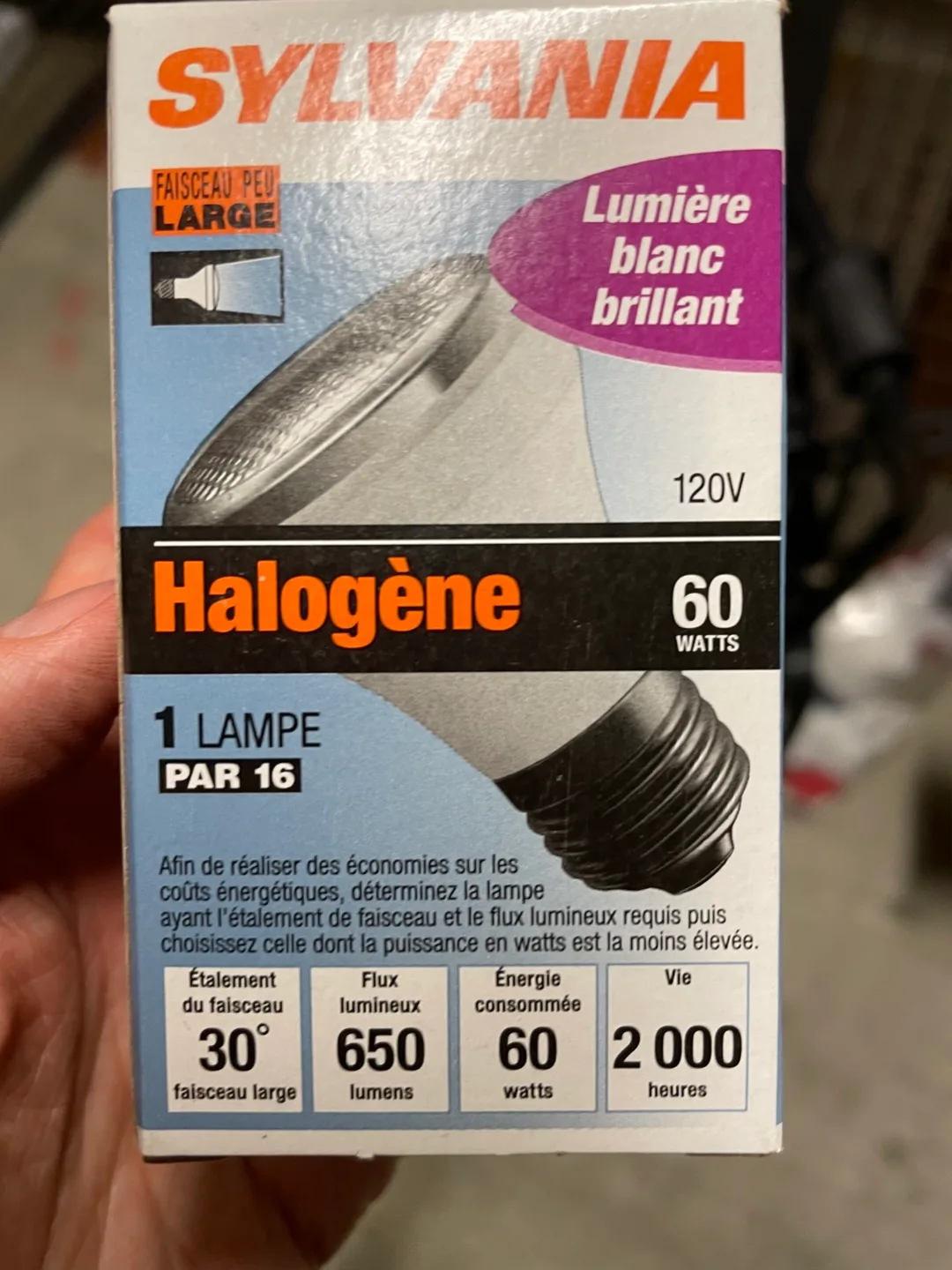 Sylvania Halogène PAR 16 60W Light Bulb thumbnail