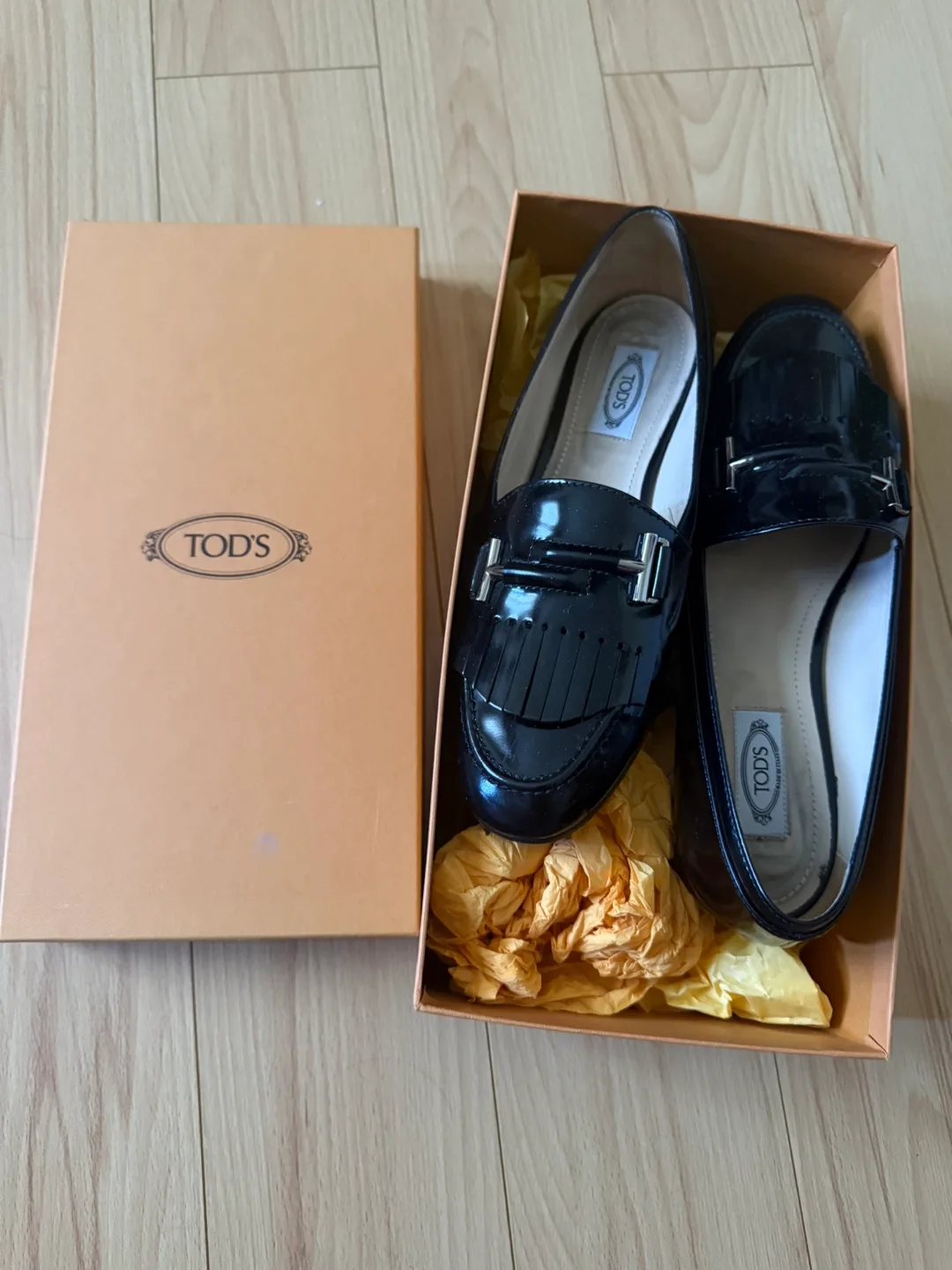 Tod's Black Patent Leather Loafers thumbnail