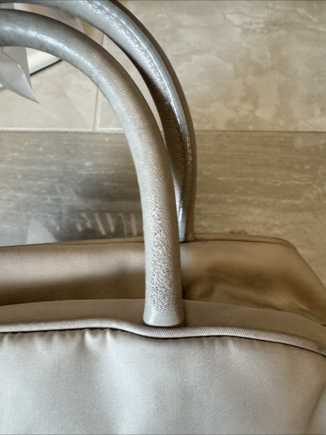Moving sale - Prada tessuto fiocco alluminio handbag - photo 5