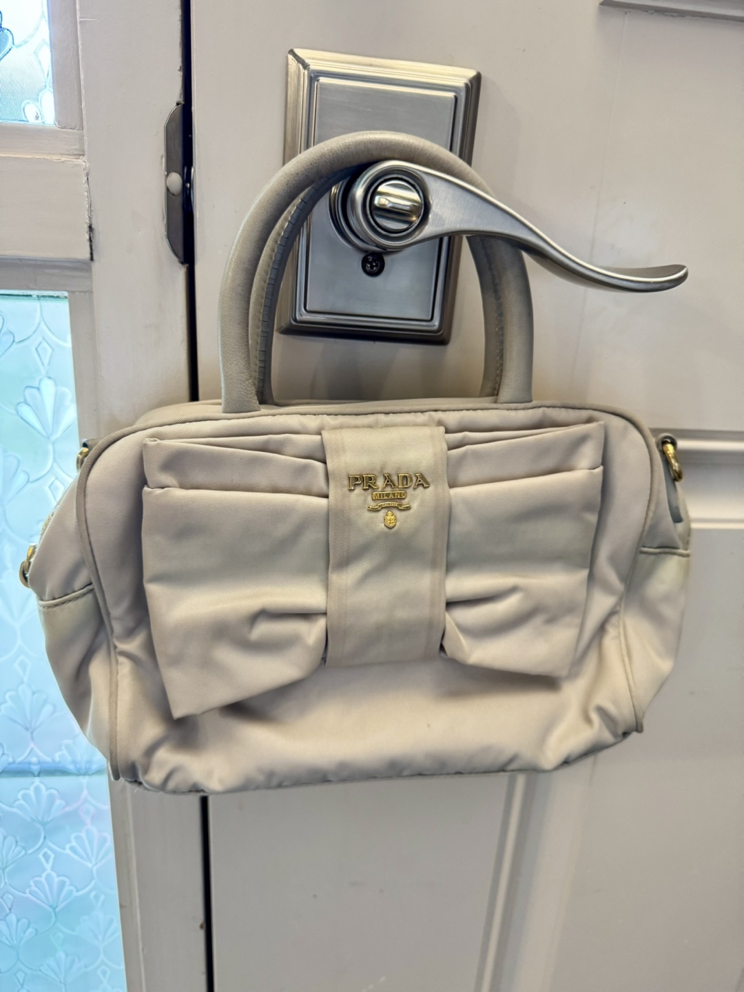 Moving sale - Prada tessuto fiocco alluminio handbag