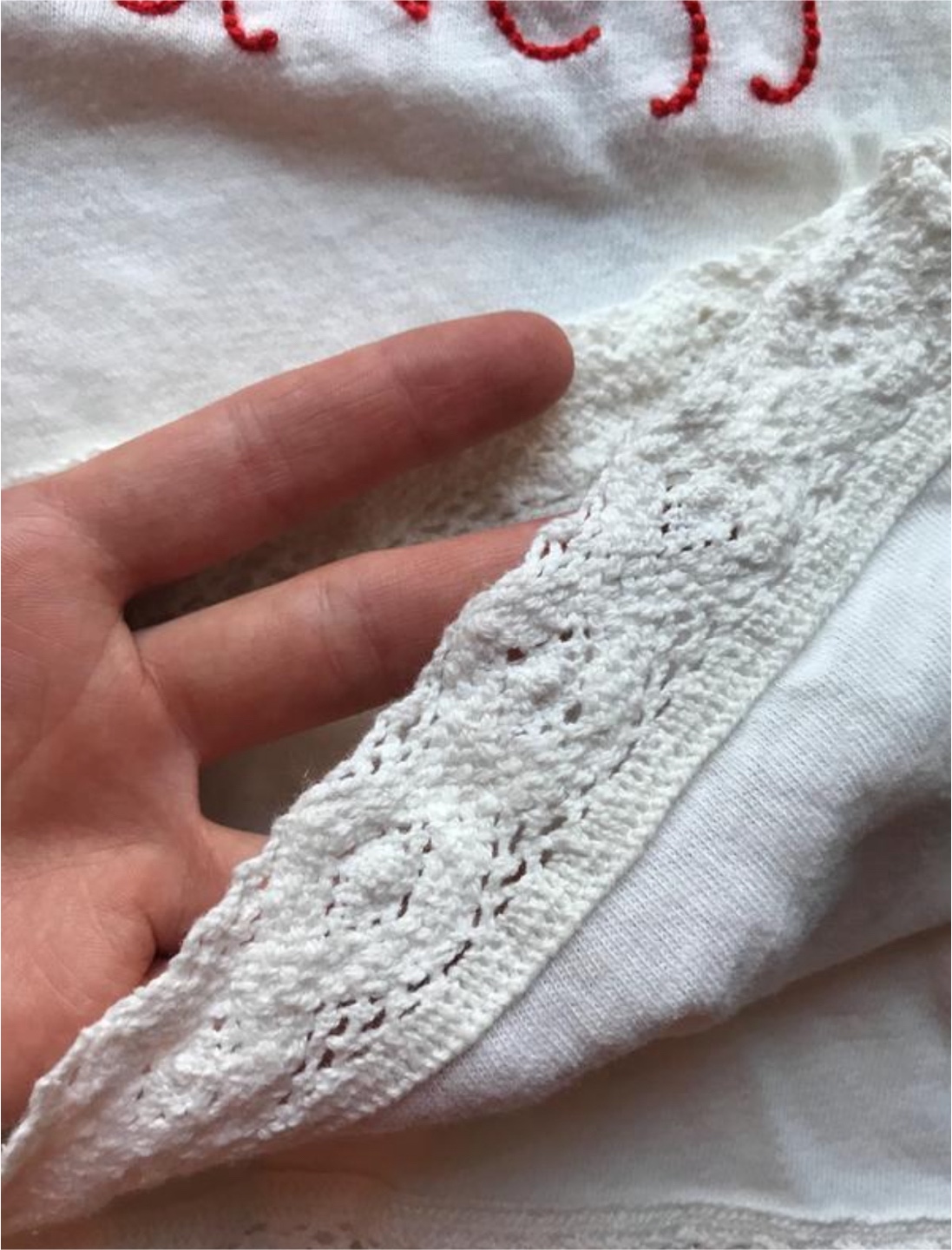 ZARA Girls Ivory T-Shirt, Size 116, Embroidered & Lace Trim - photo 2
