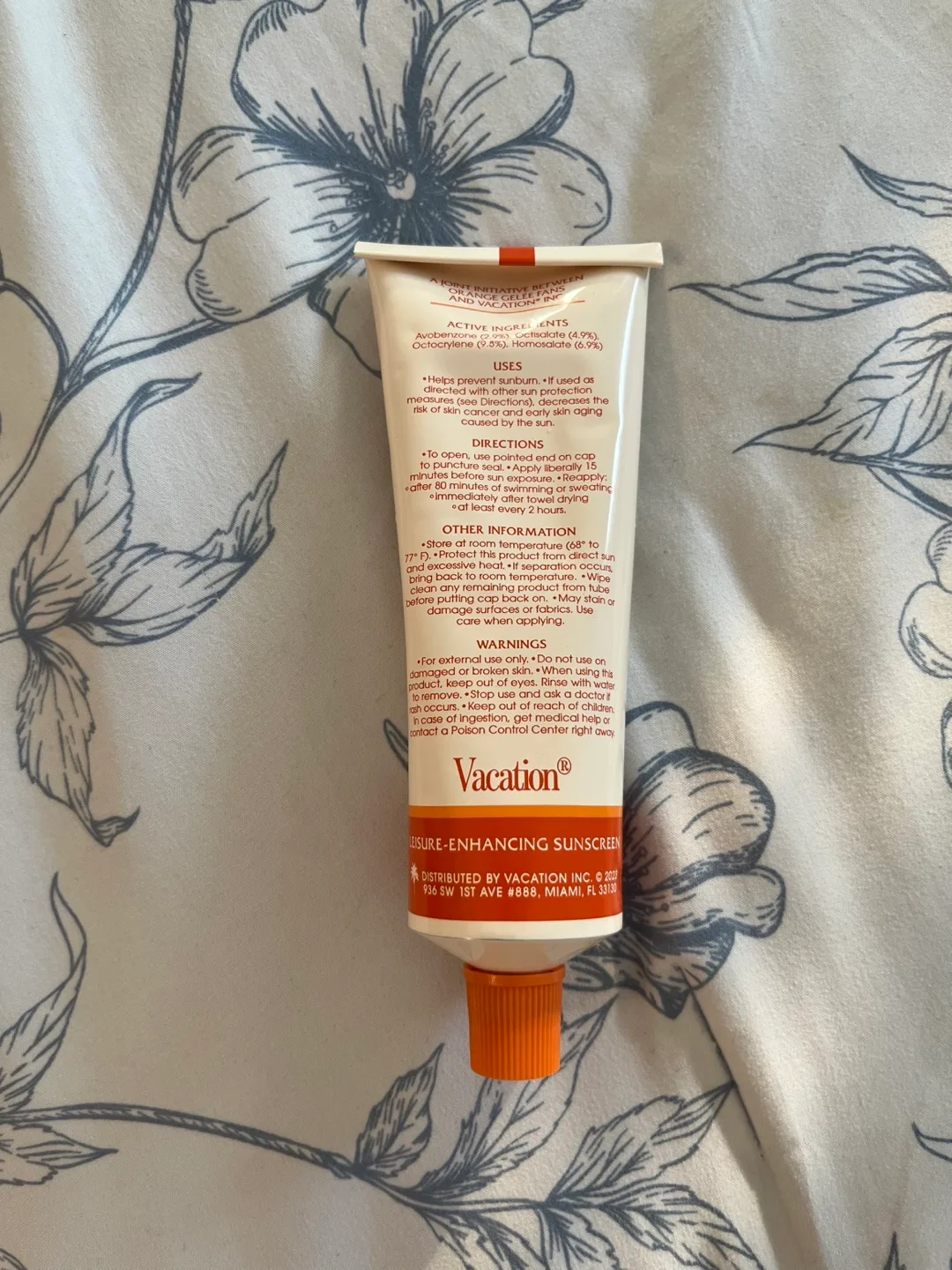 Vacation Orange Gelee SPF 30 Sunscreen Gel image indicator(2)