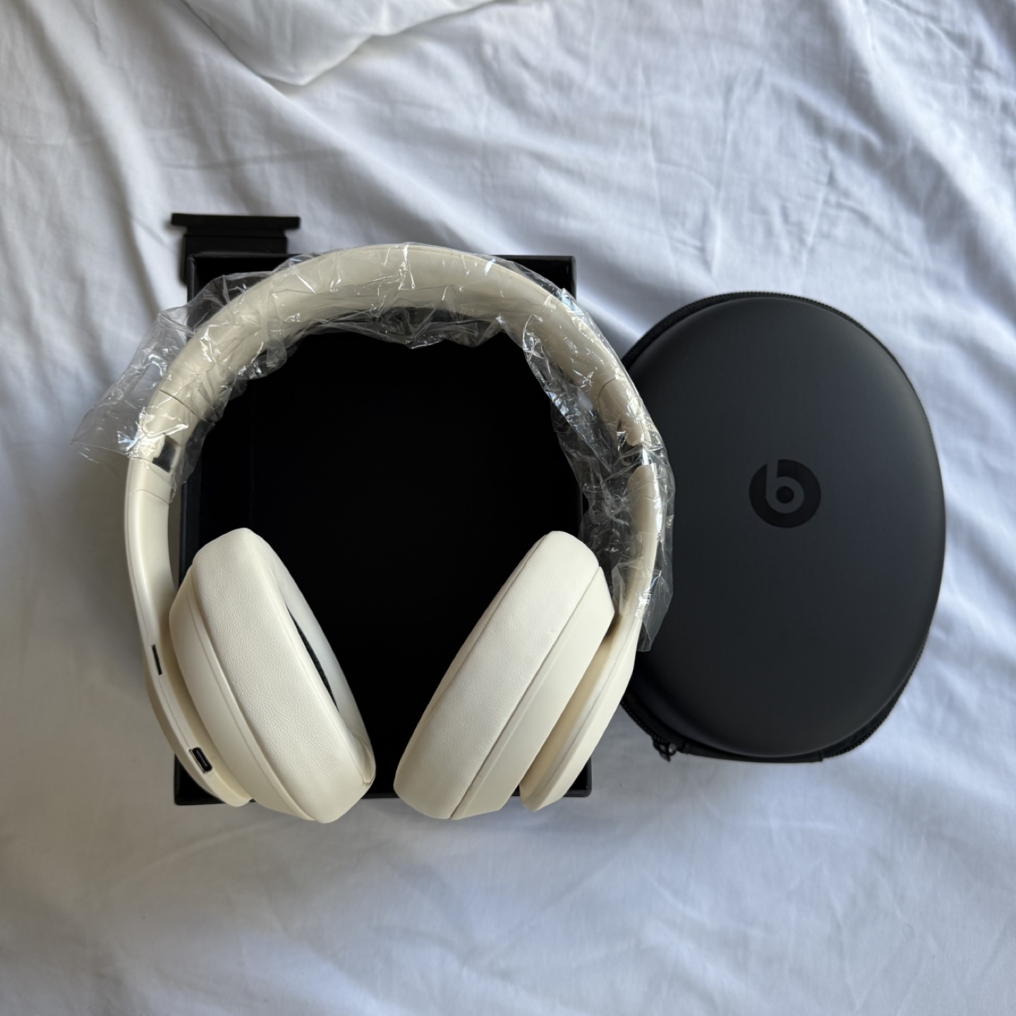 Wireless Headphones - Sand Dune color